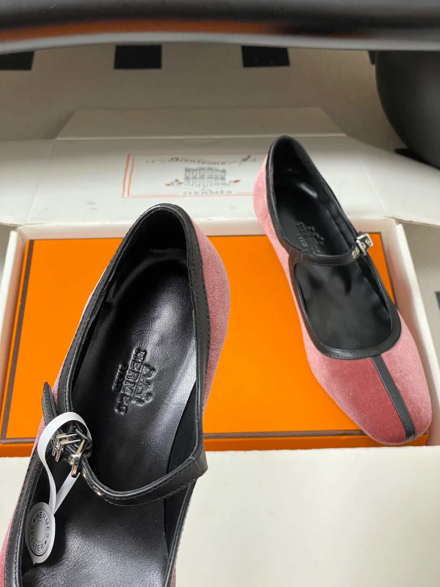Women's Ballet Flats HERMES 17558026