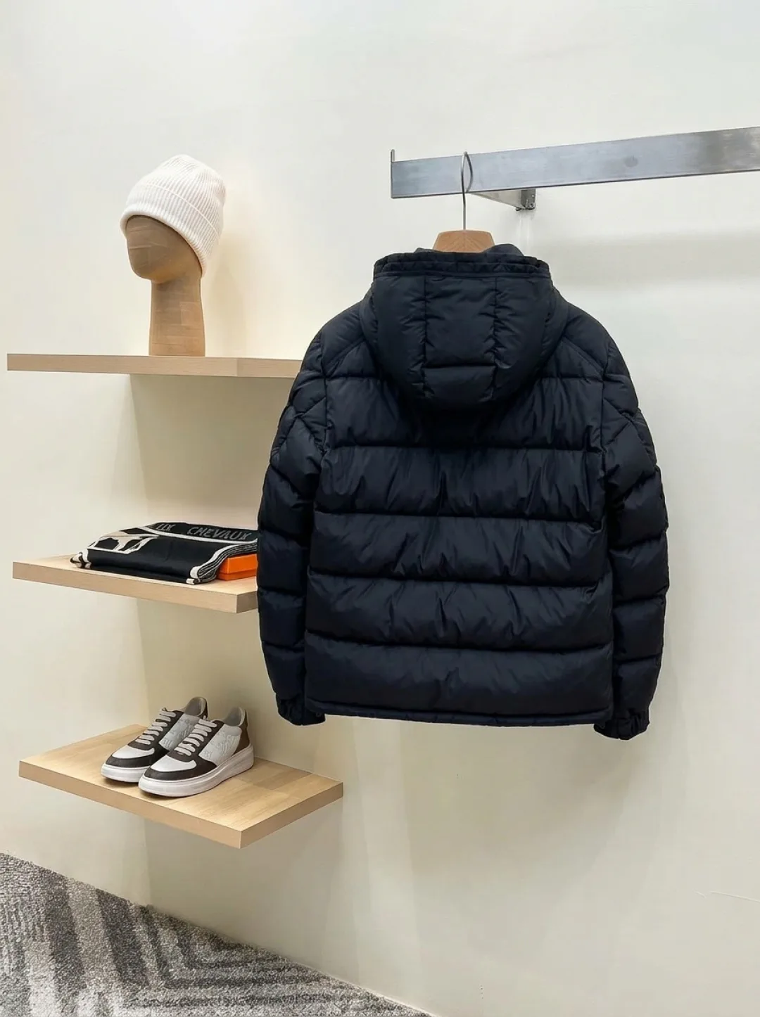 Куртки И Пуховики Мужские Moncler 18596630