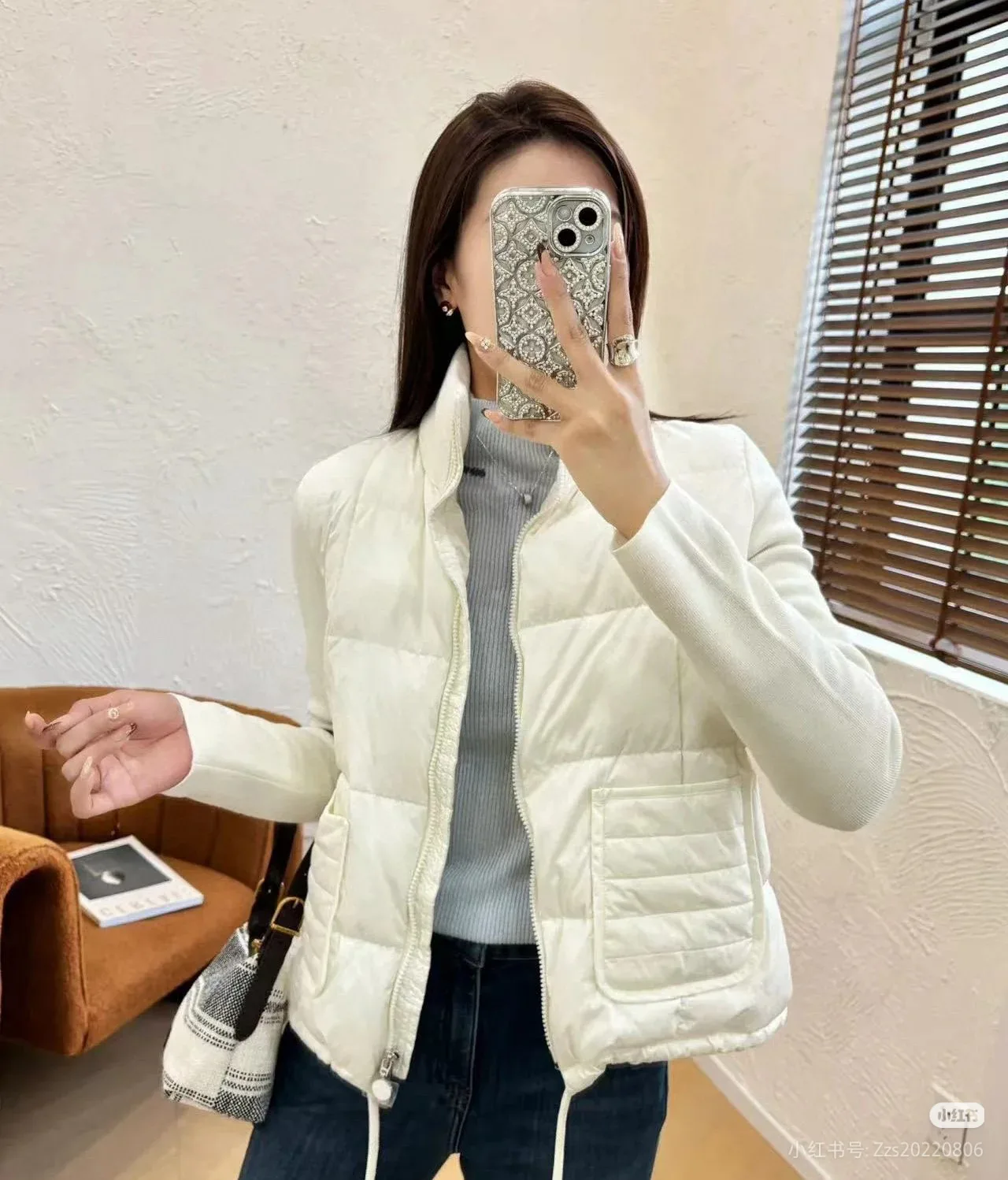 Women's Jackets And Down Jackets MONCLER 18044312