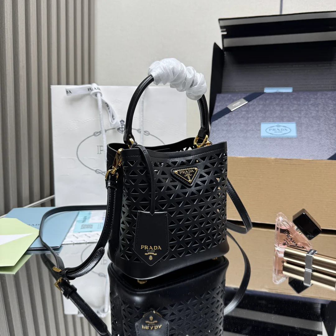 Women's Classic Handbags PRADA 18323058