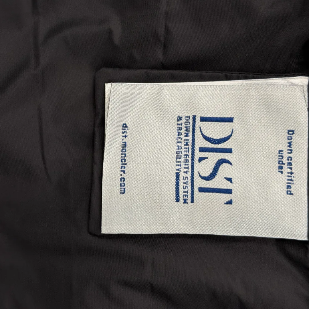 Men's Jackets And Down Jackets MONCLER 18019843