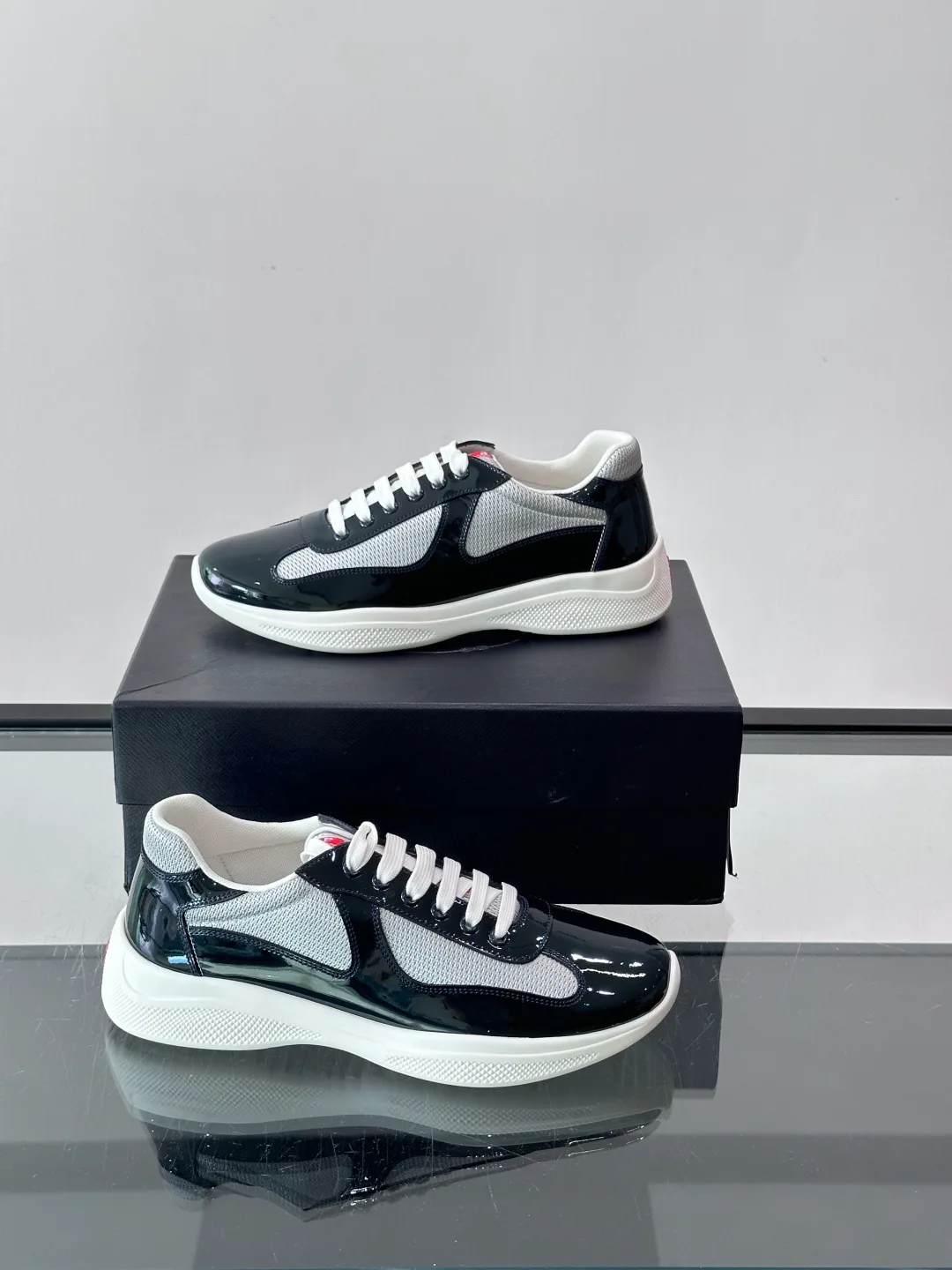Men's Sneakers PRADA 17890519