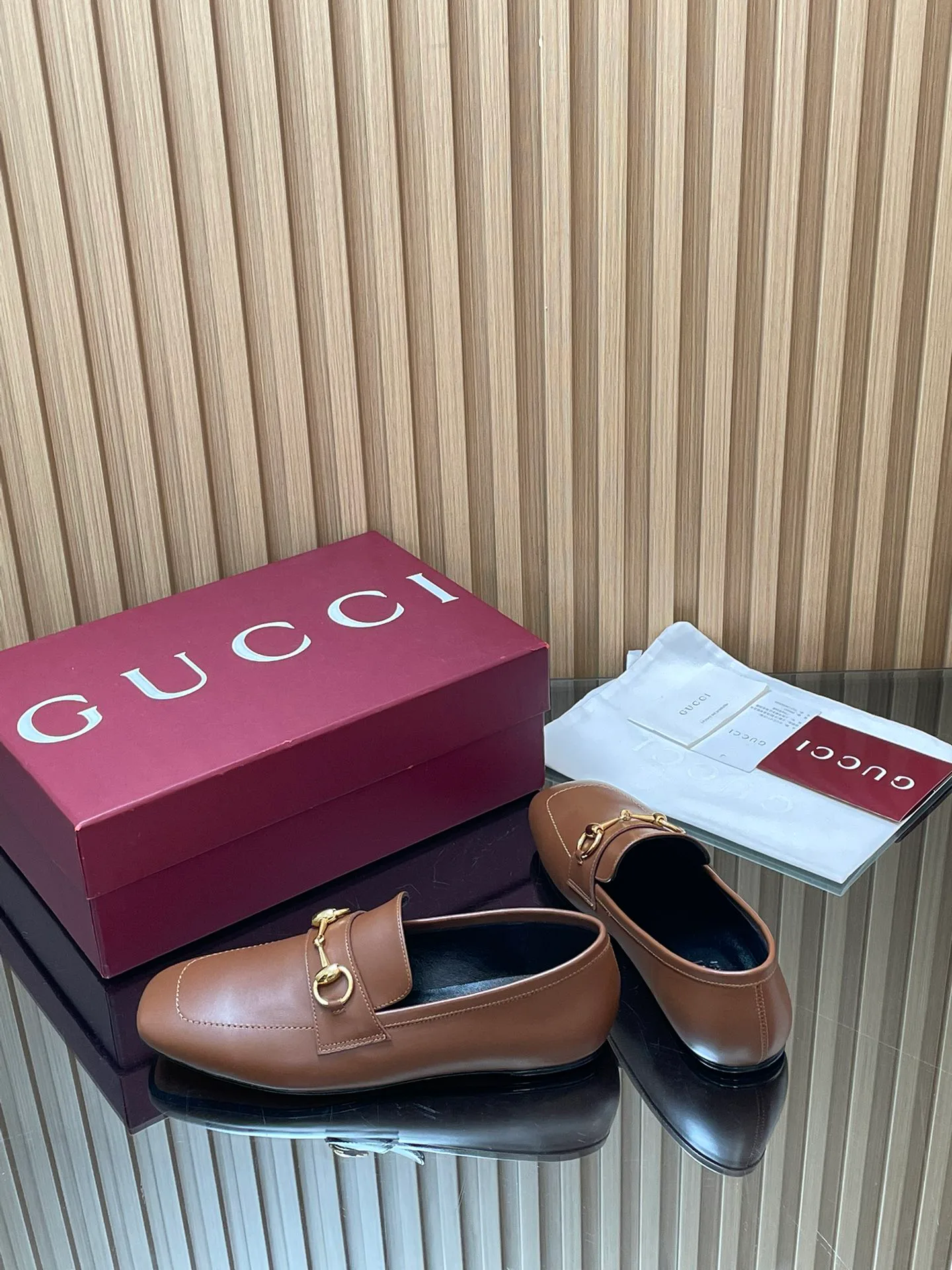 Women's Loafers And Moccasins GUCCI 17946829