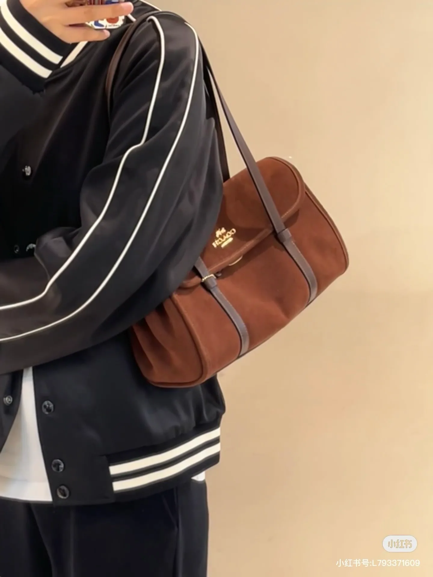 Women's Classic Handbags COACH 17961081