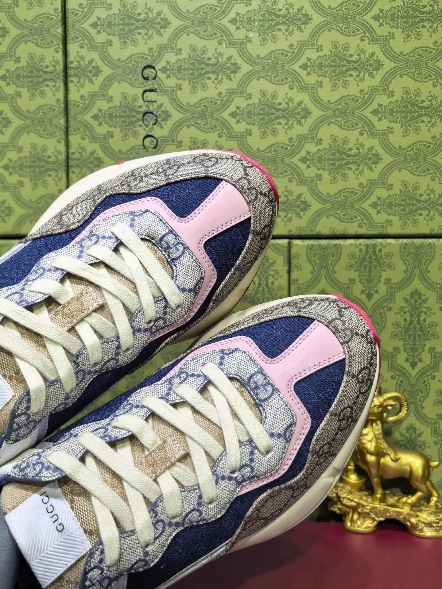 Men's Sneakers GUCCI 18510075