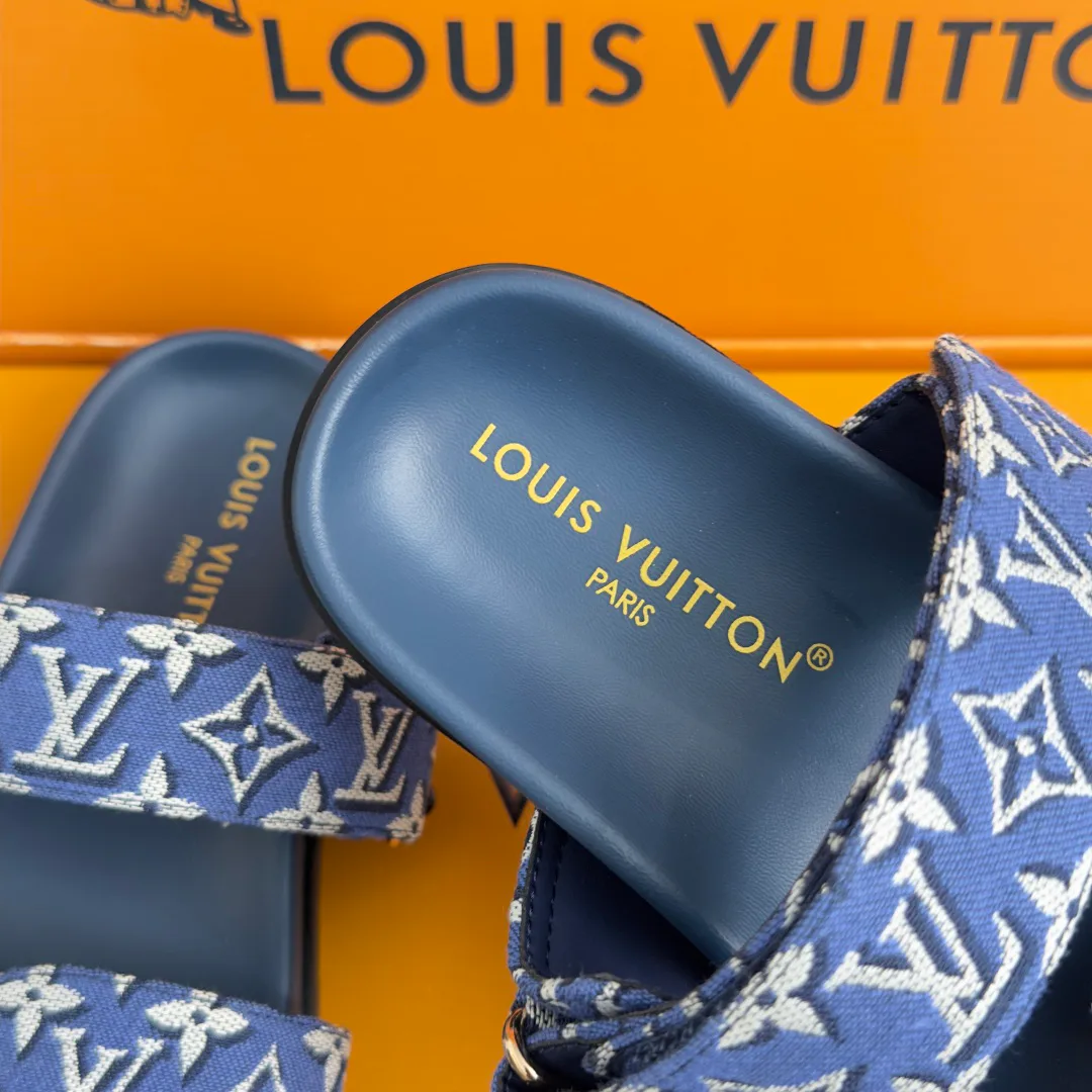 Women's Flip-Flops LOUIS VUITTON 17780720