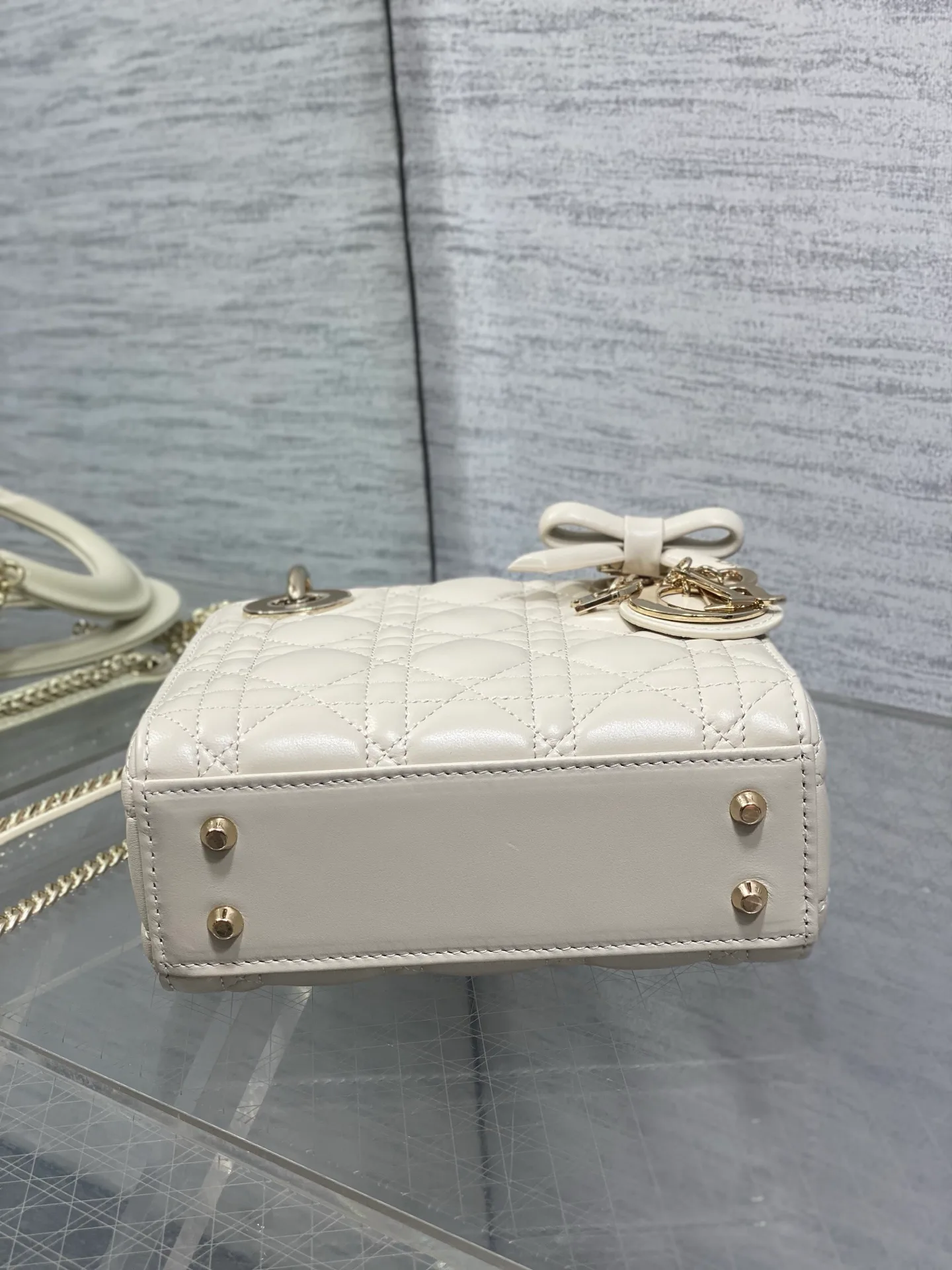 Women's Classic Handbags CHRISTIAN DIOR 17601469