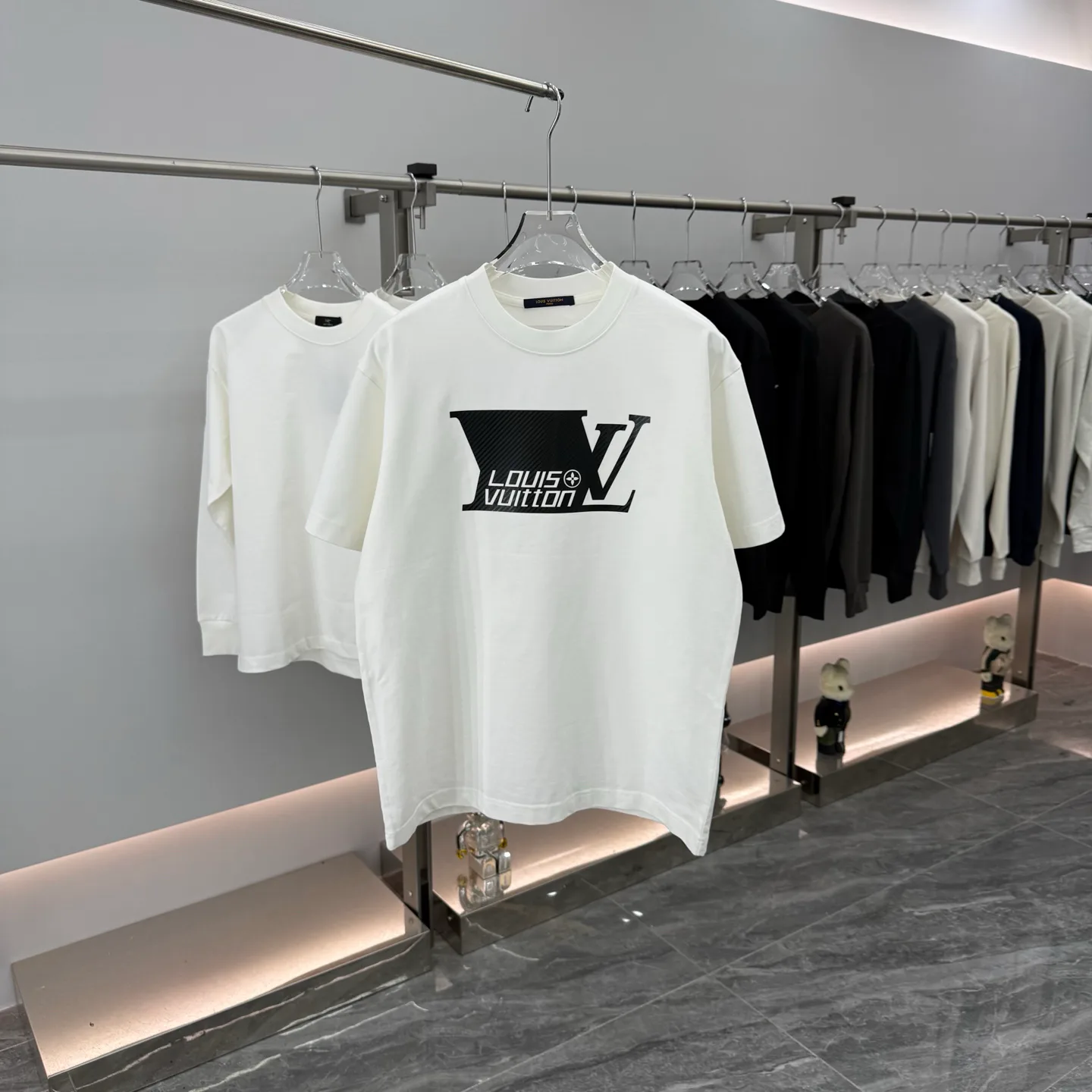 Men's T-Shirts LOUIS VUITTON 17974708