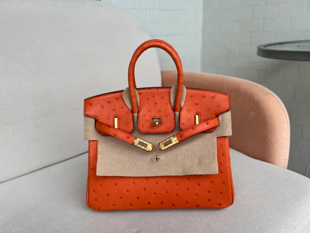 Women's Classic Handbags HERMES 18126527