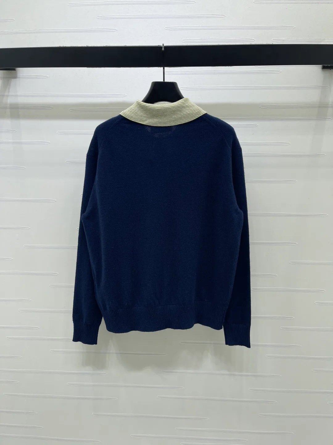 Women's Jumpers And Sweaters MIU MIU 17460232