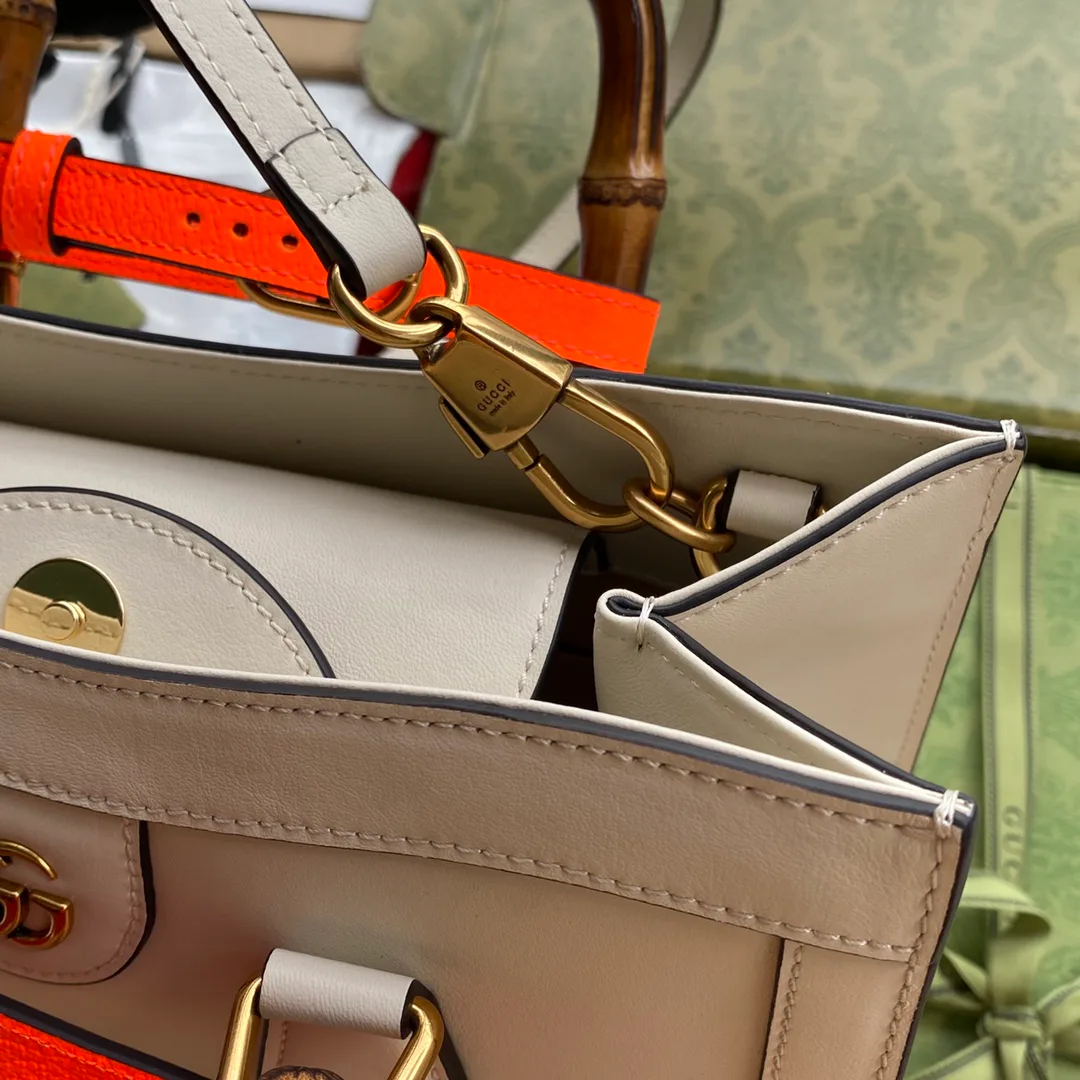 Women's Classic Handbags GUCCI 17947621