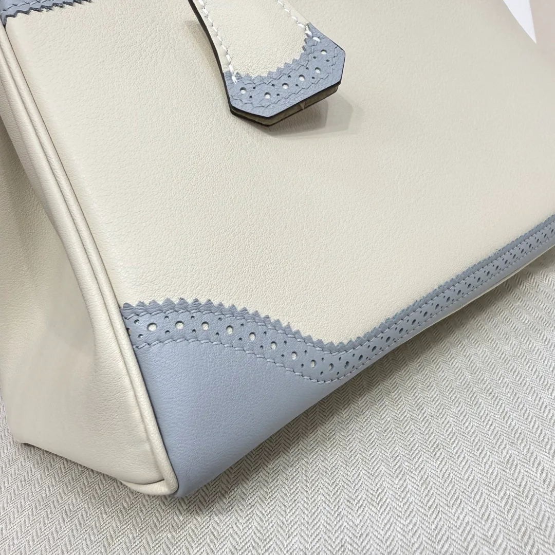 Women's Classic Handbags HERMES 18394578