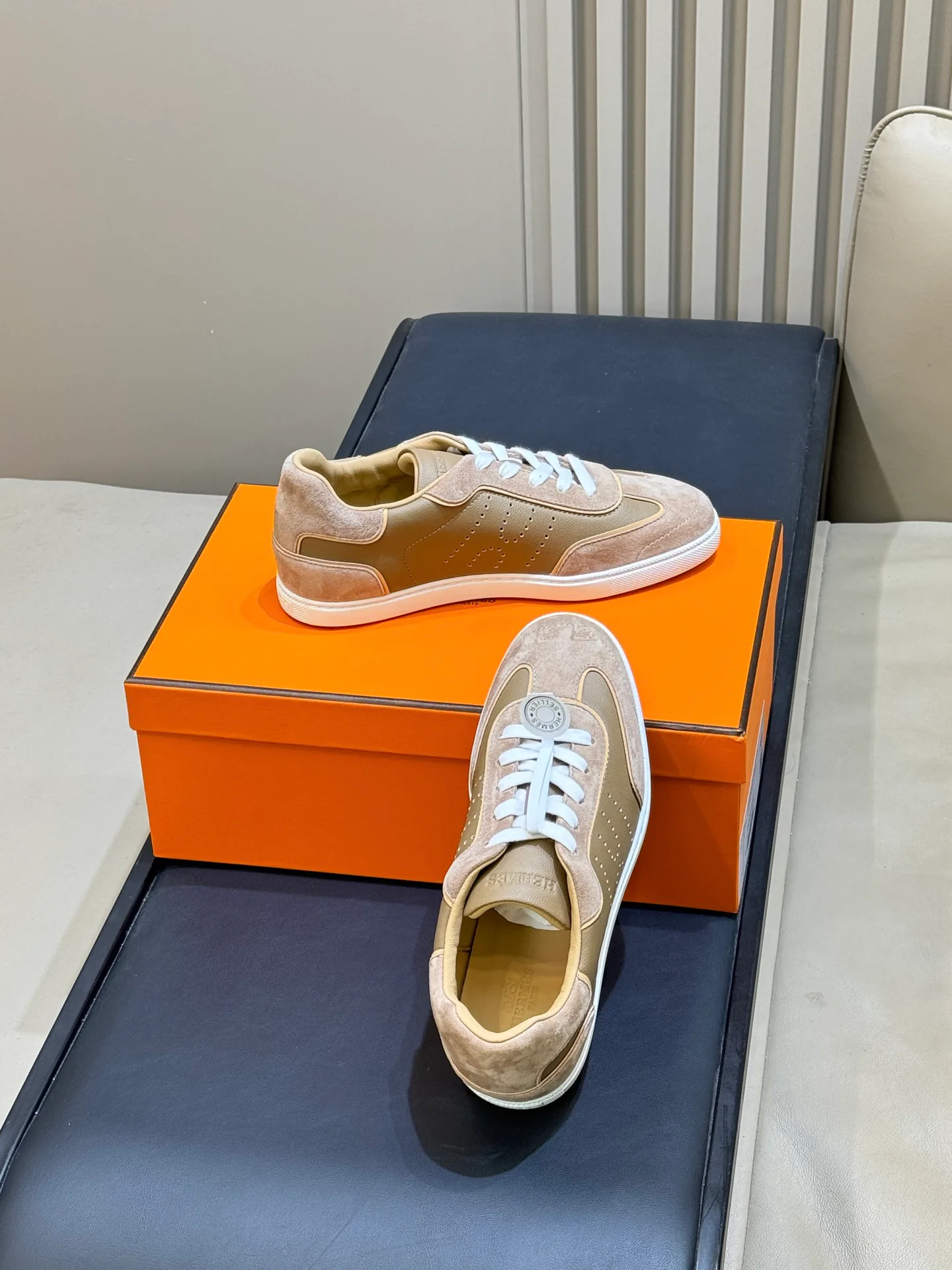 Women's Sneakers HERMES 18072925