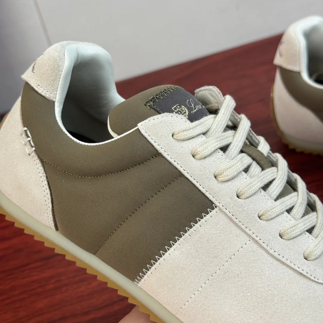 Women's Sneakers LORO PIANA 17636485
