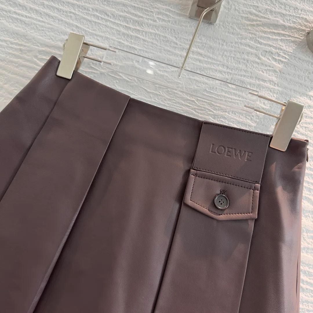 Women's Skirts LOEWE 17417140