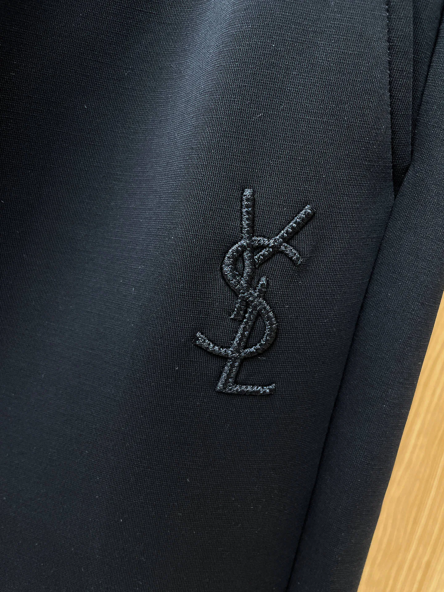 Men's Trousers SAINT LAURENT 18499623