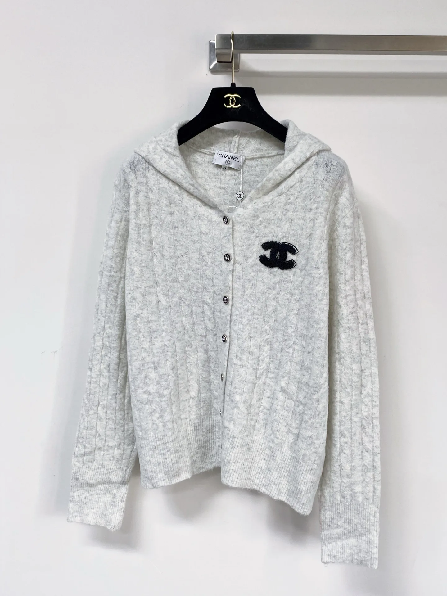 Women's Jumpers And Sweaters CHANEL 18031378