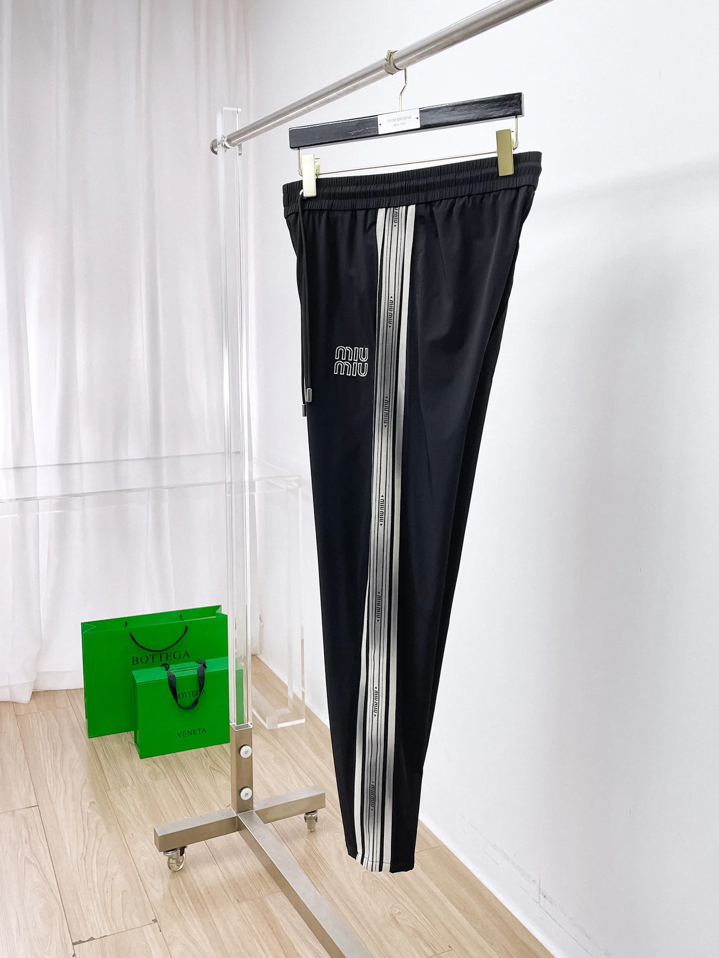 Men's Trousers MIU MIU 18399409