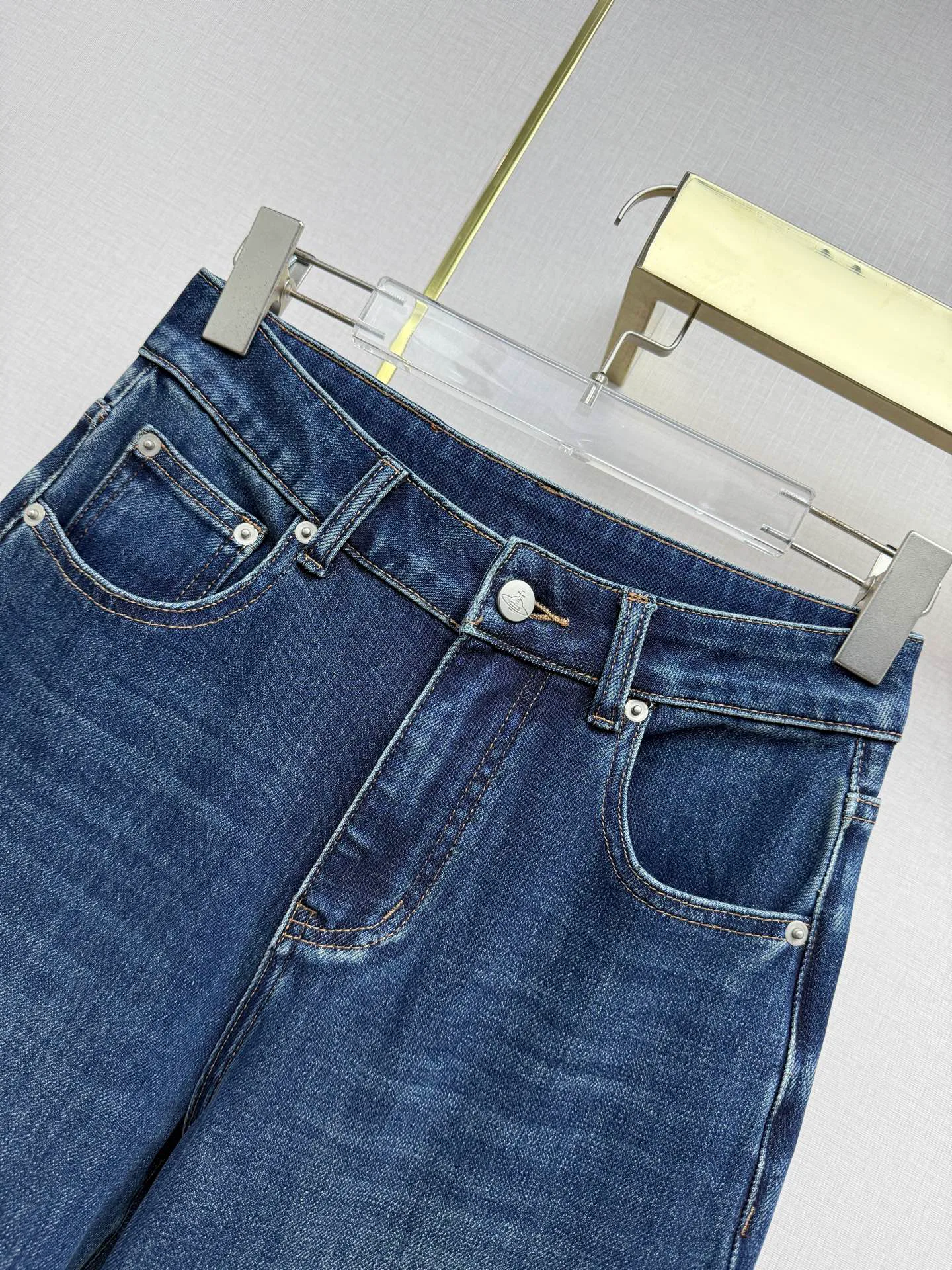Women's Jeans VIVIENNE WESTWOOD 18113967