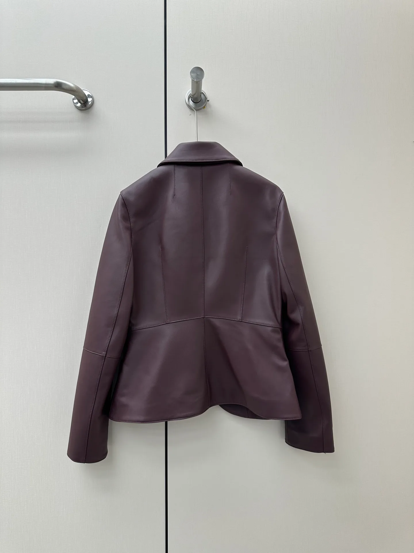 Women's Leather Jackets And Sheepskin Coats HERMES 17633915