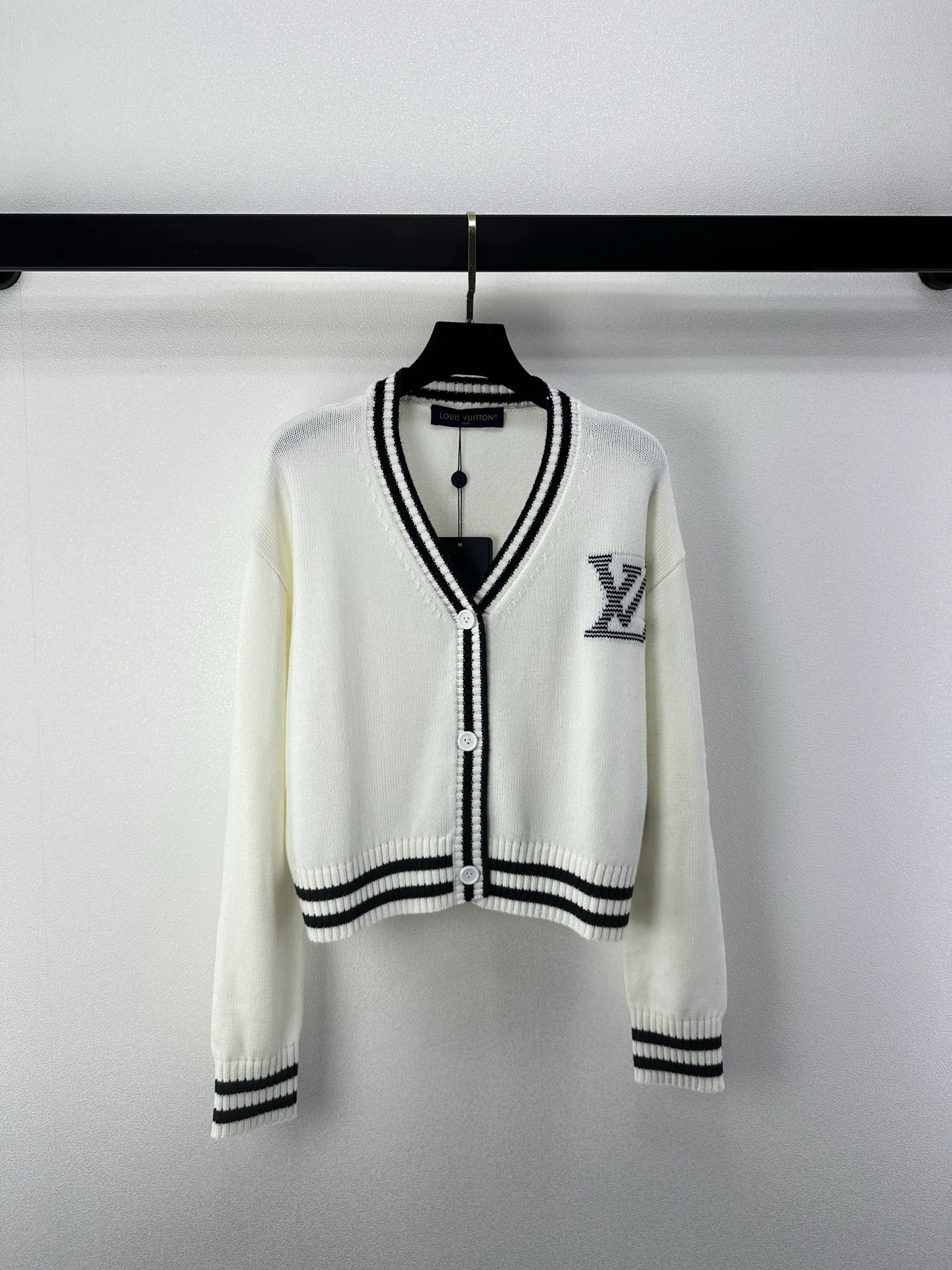 Women's Jumpers And Sweaters LOUIS VUITTON 18363049