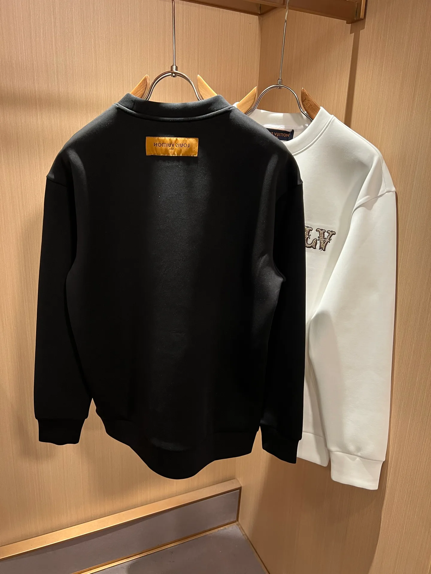 Men's Sweatshirts And Hoodies LOUIS VUITTON 18519612