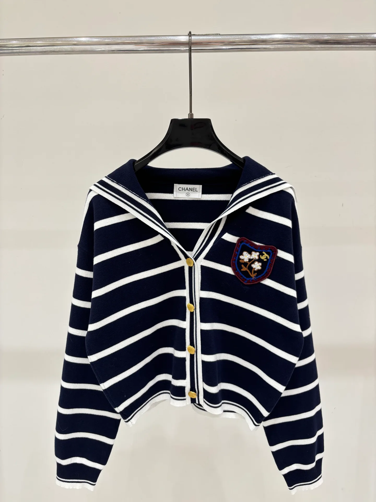 Women's Jumpers And Sweaters CHANEL 18410671
