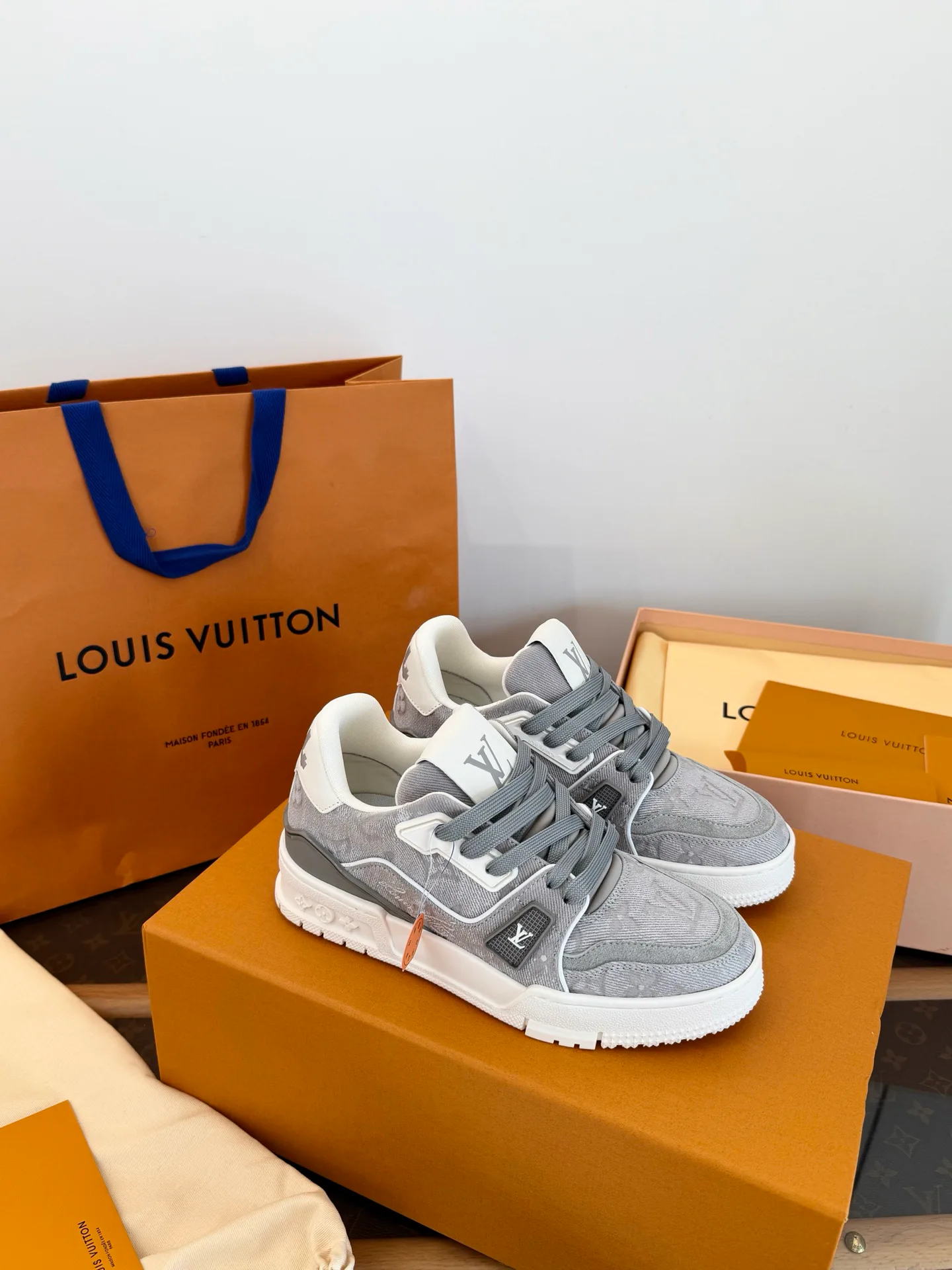 Men's Sneakers LOUIS VUITTON 17811973