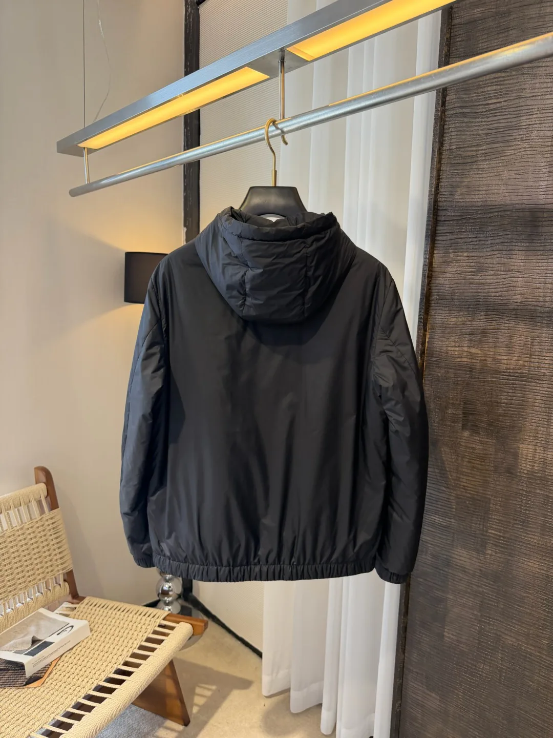 Women's Jackets And Down Jackets MONCLER 18316575