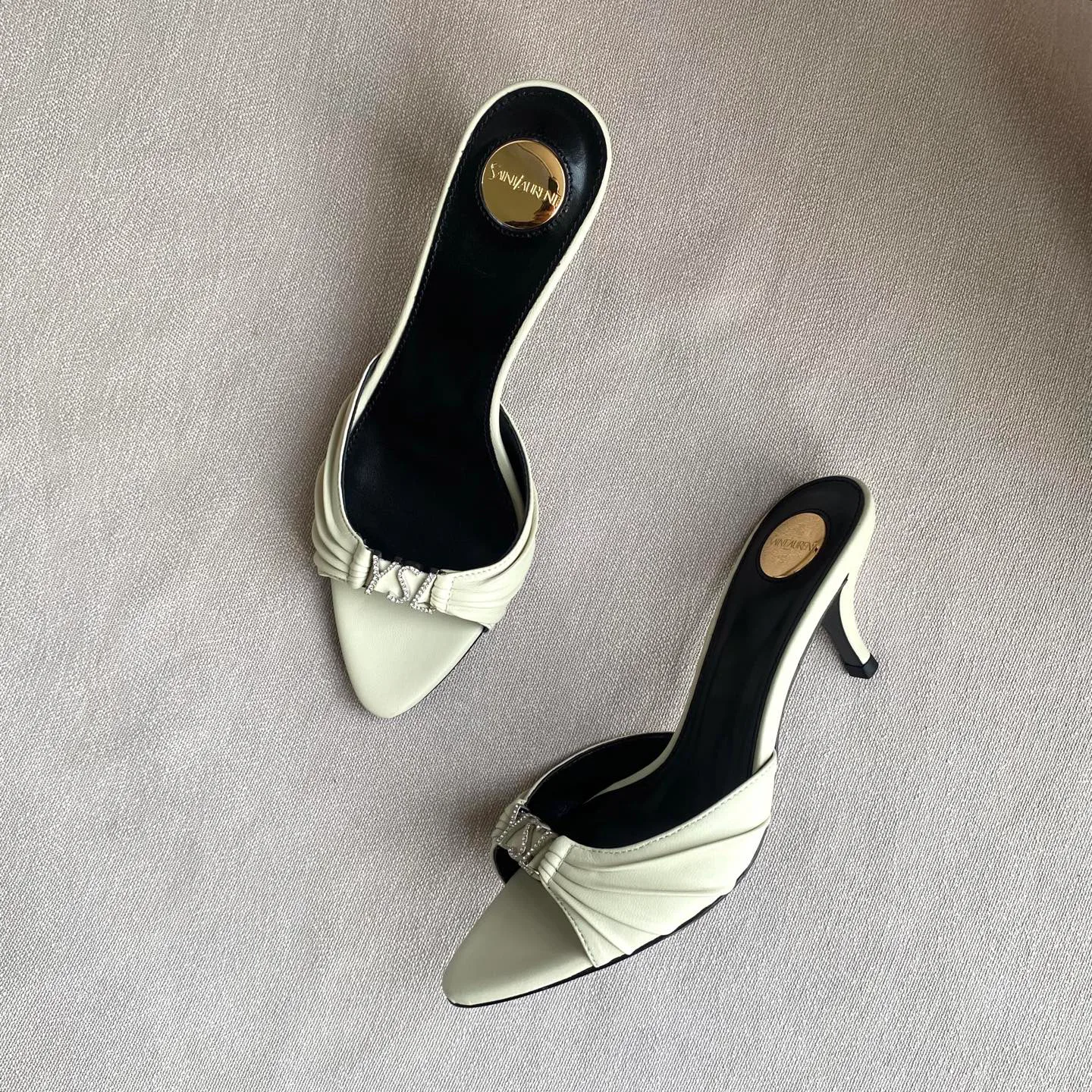 Women's Mules And Clogs SAINT LAURENT 18121118