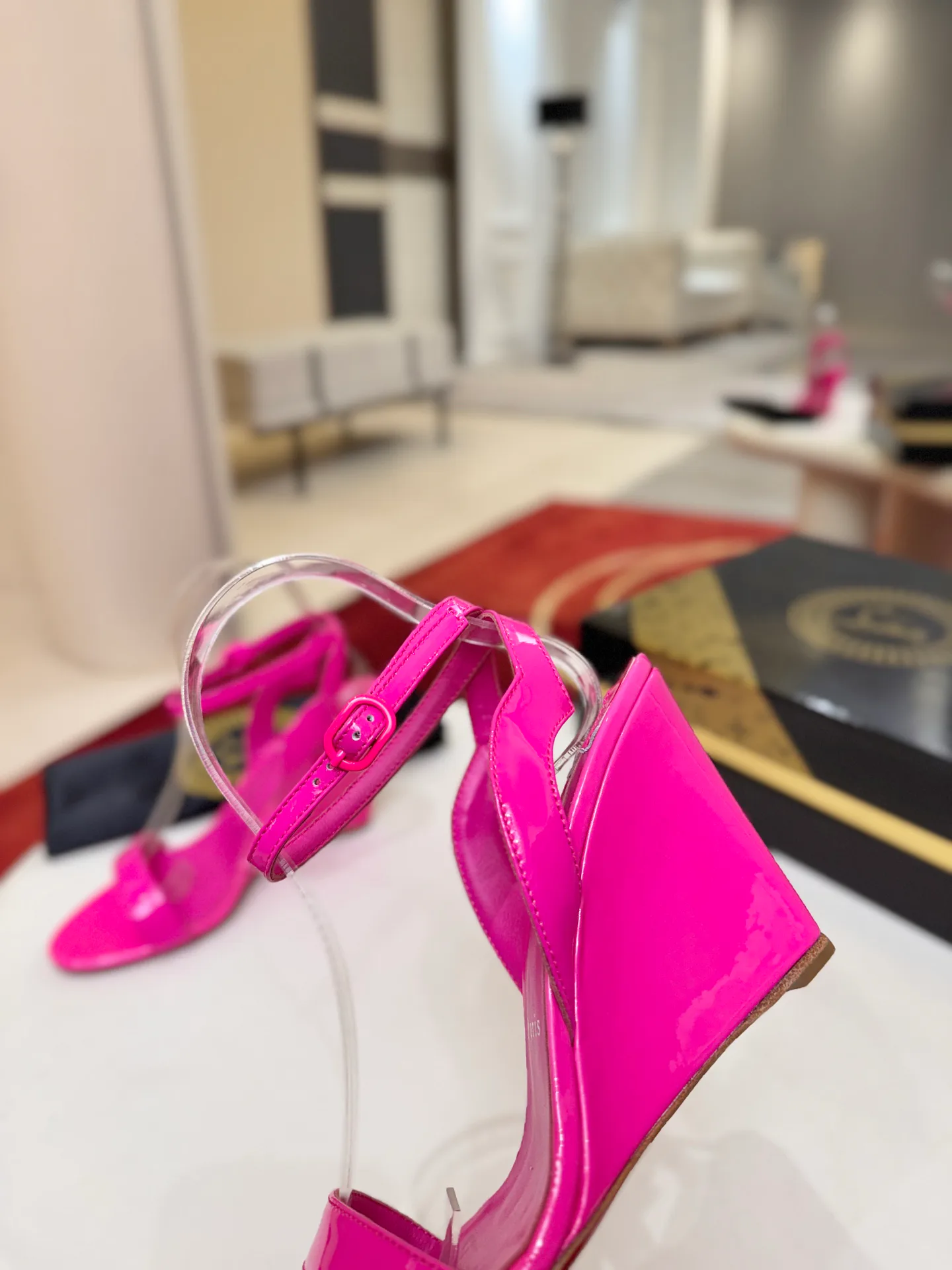 Women's Open-Toe Sandals CHRISTIAN LOUBOUTIN 18500924