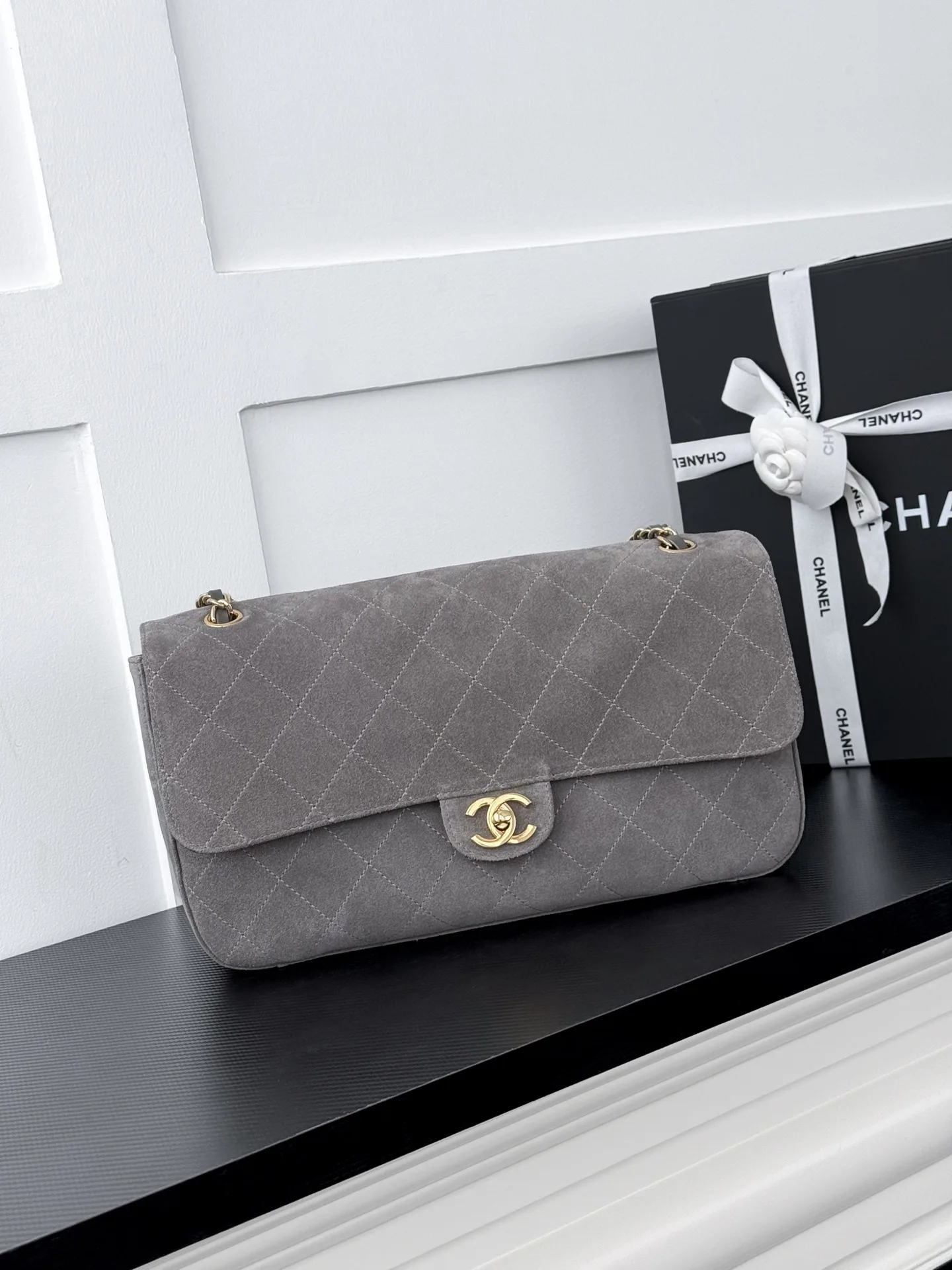 Women's Classic Handbags CHANEL 17929236