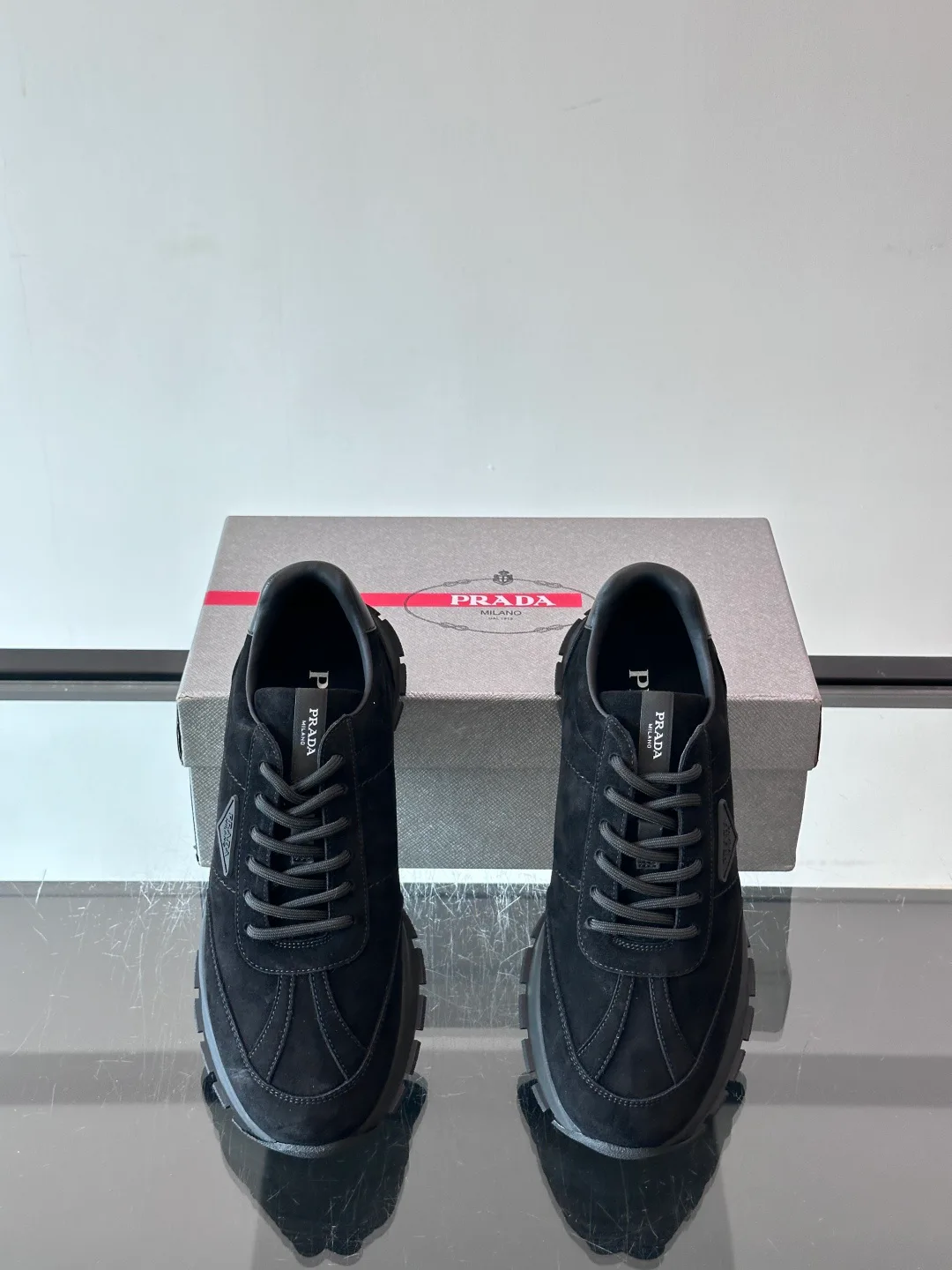 Men's Sneakers PRADA 18449487