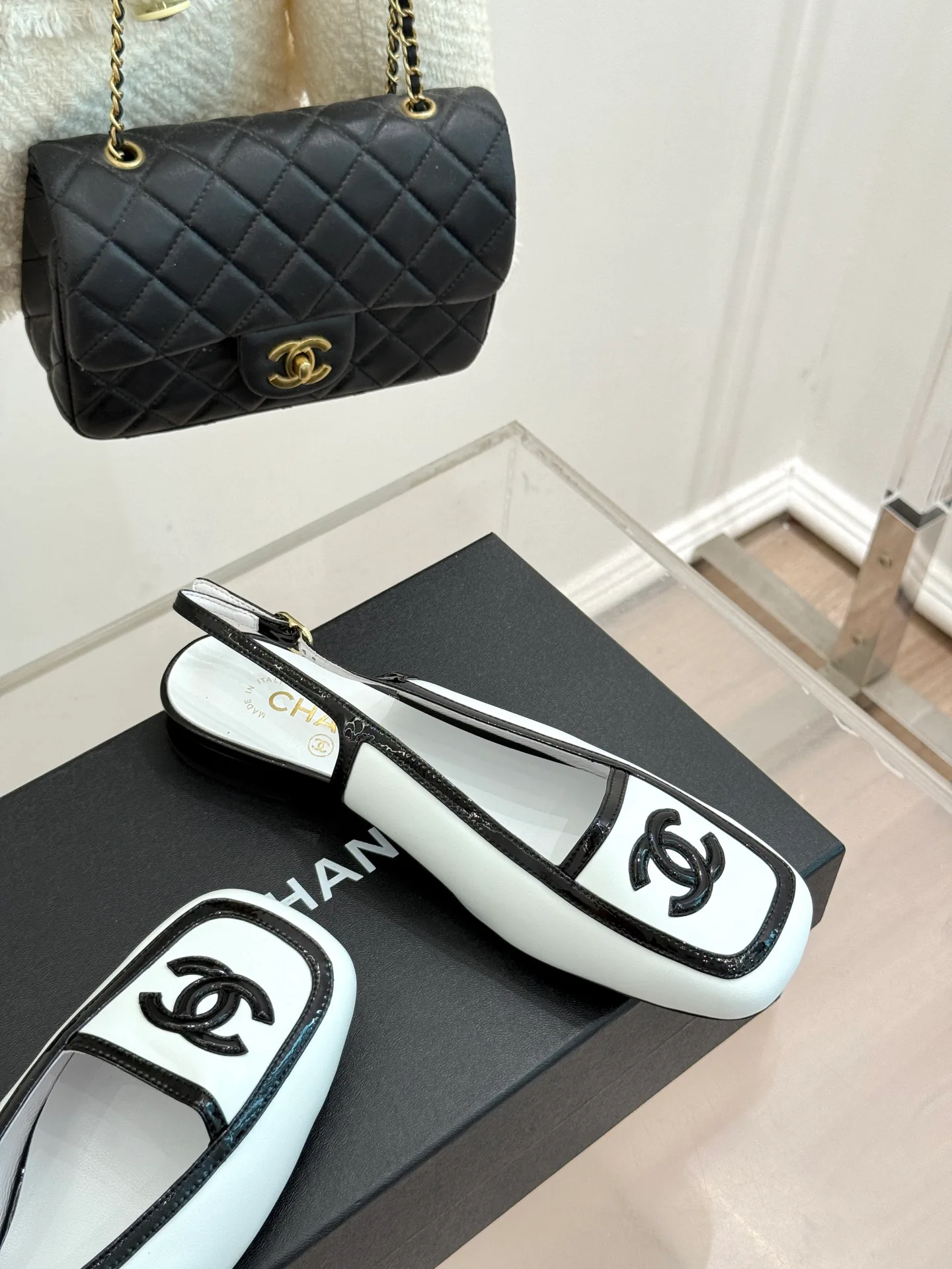 Women's Open-Toe Sandals CHANEL 17616176