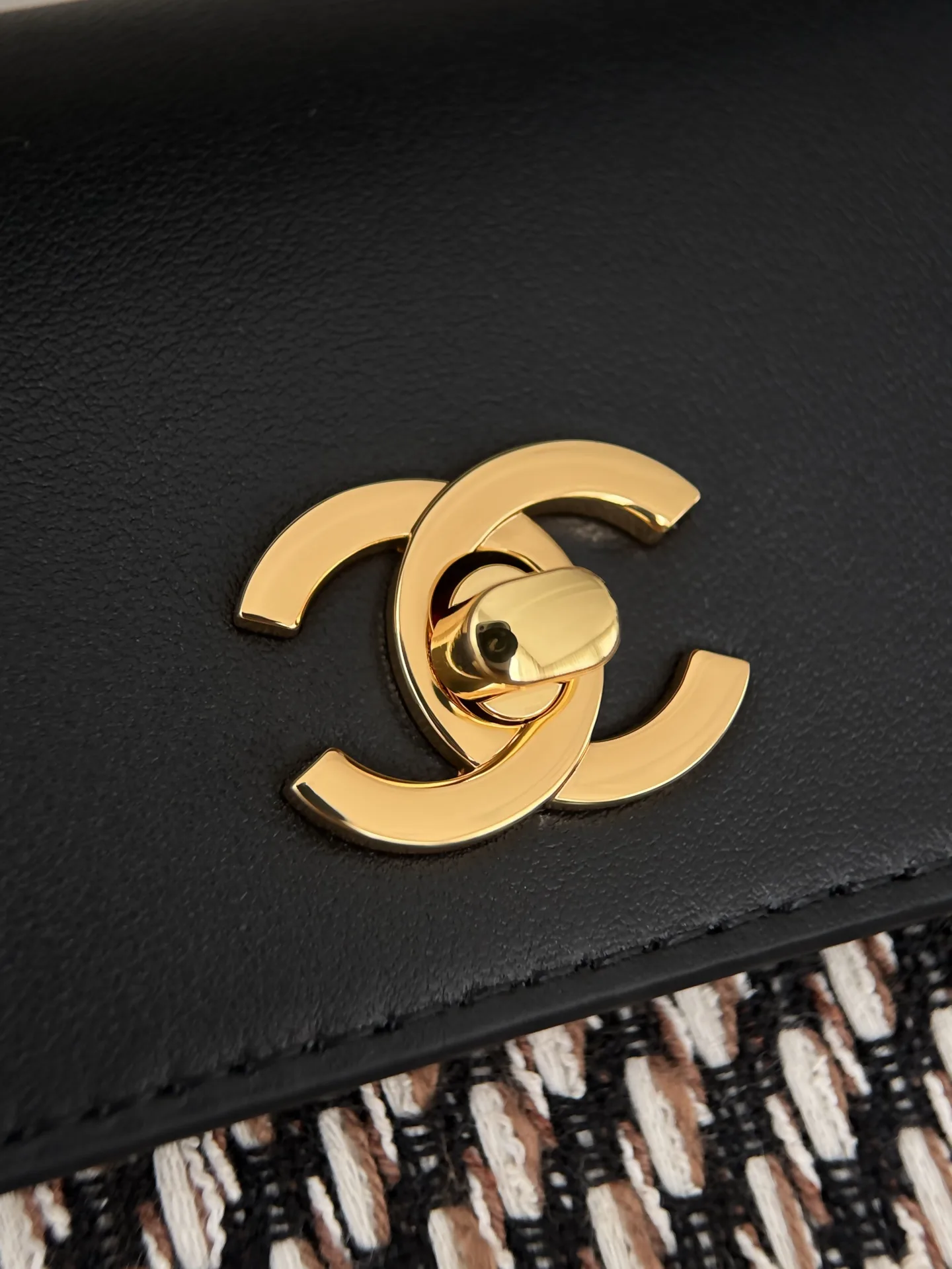 Women's Classic Handbags CHANEL 18477044