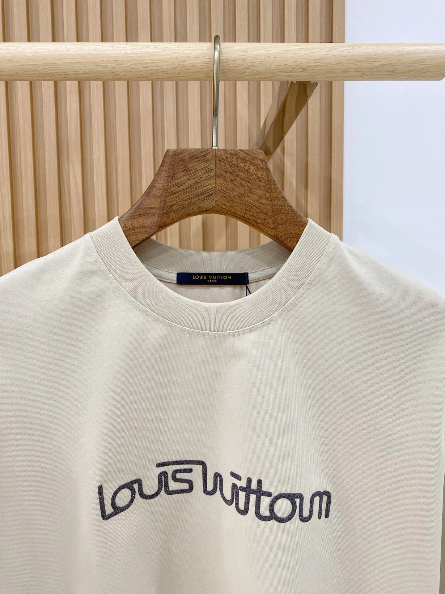 Men's T-Shirts LOUIS VUITTON 18246909