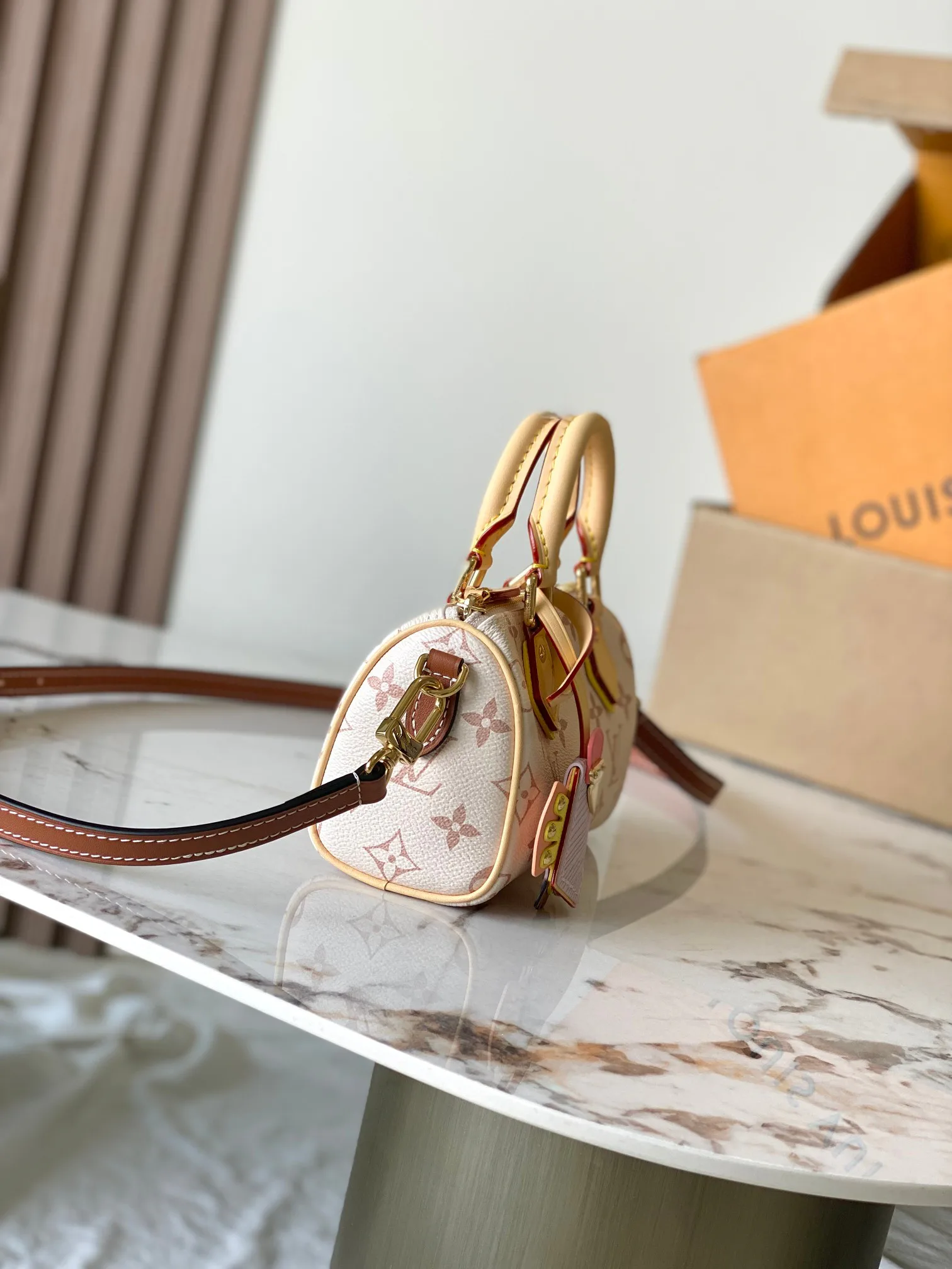 Women's Classic Handbags LOUIS VUITTON 17906932