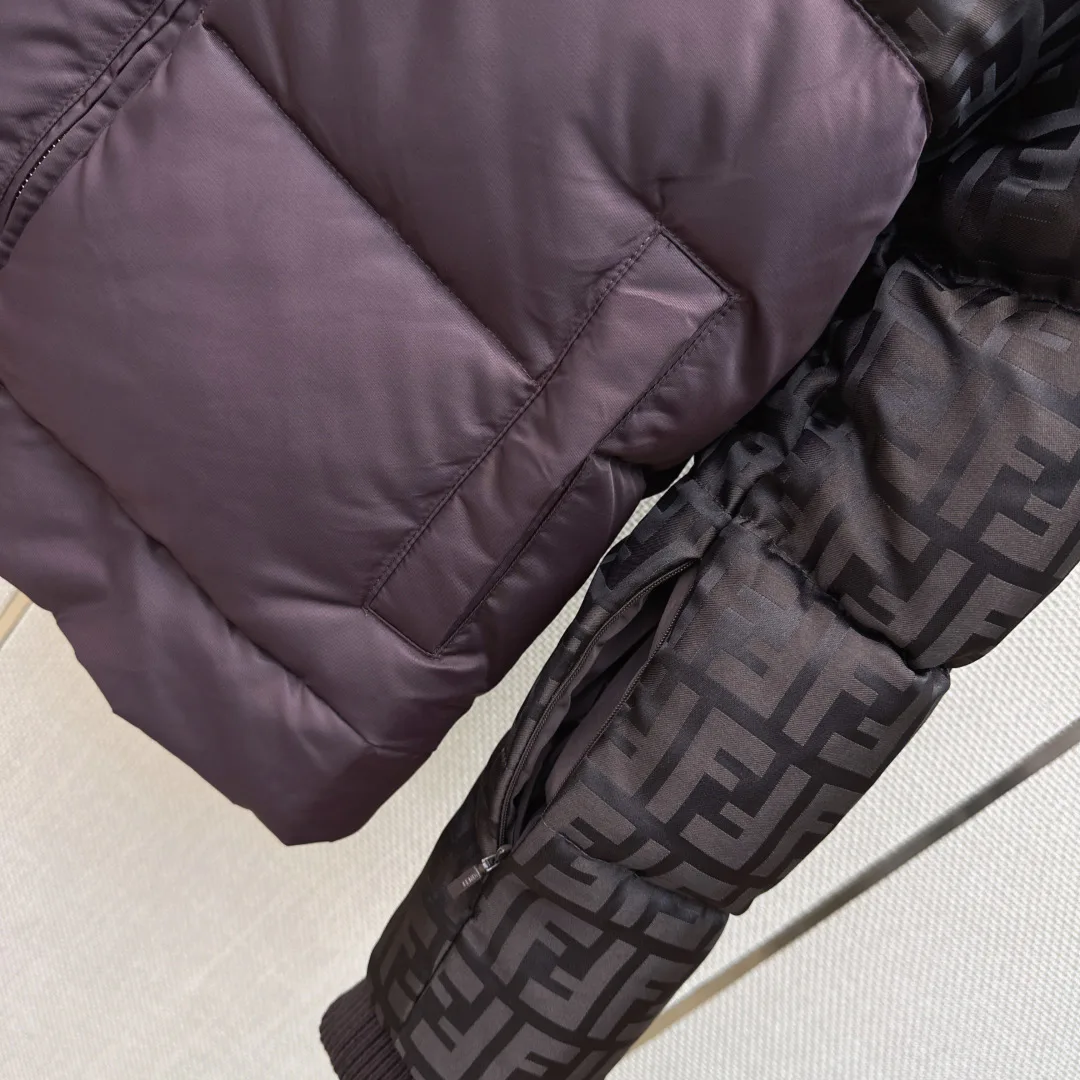 Women's Jackets And Down Jackets FENDI 18279065