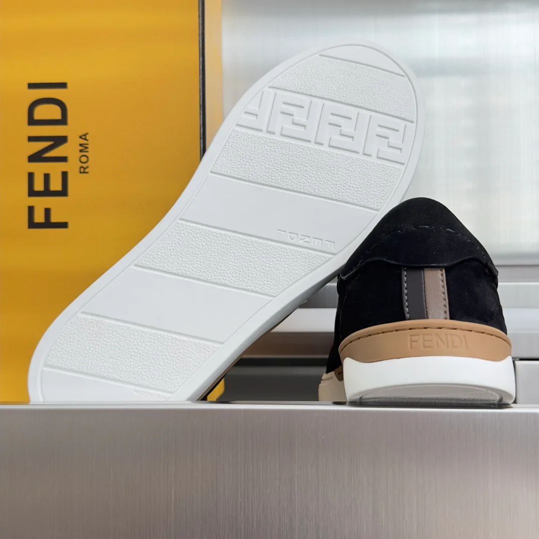 Men's Sneakers FENDI 17483858