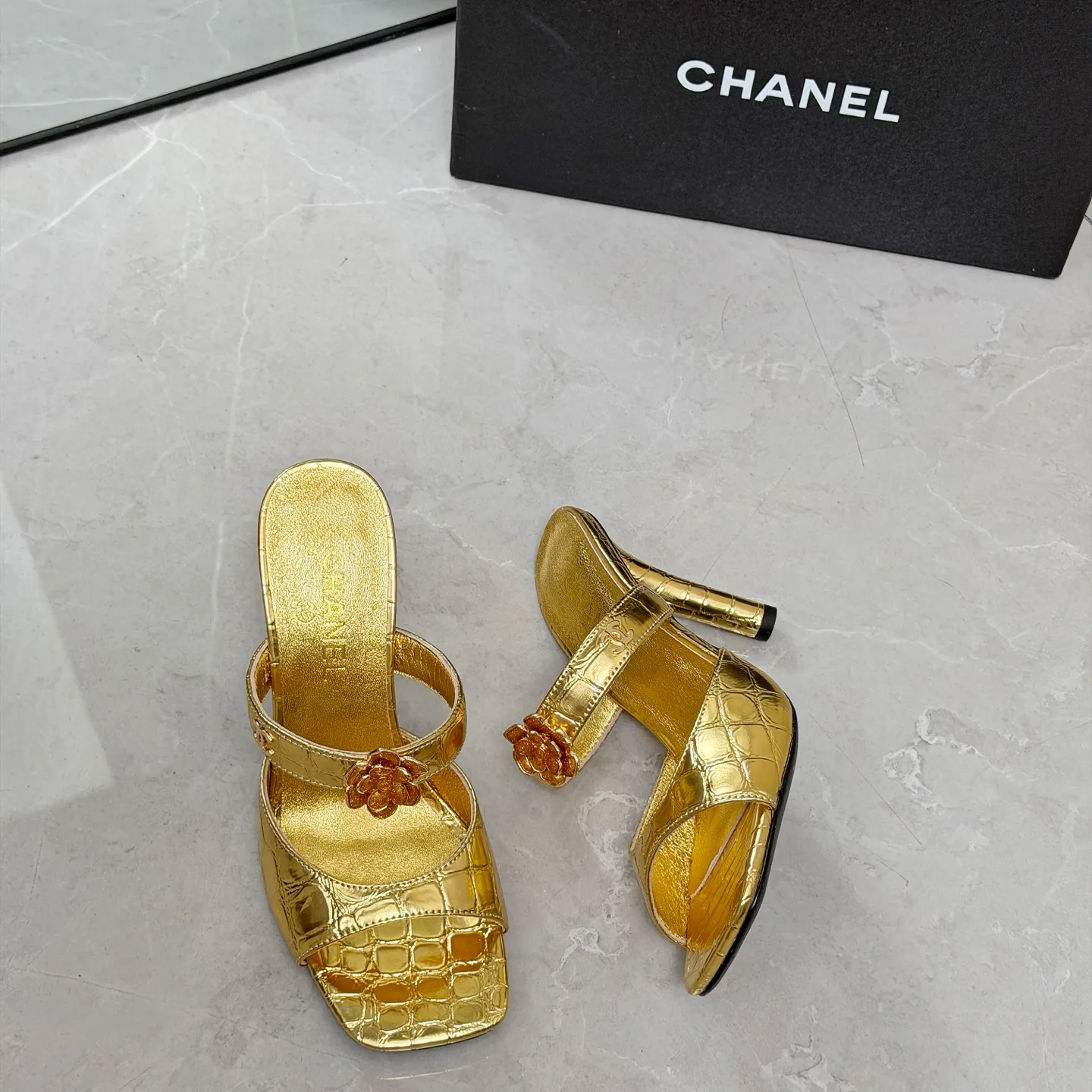 Women's Open-Toe Sandals CHANEL 17335030