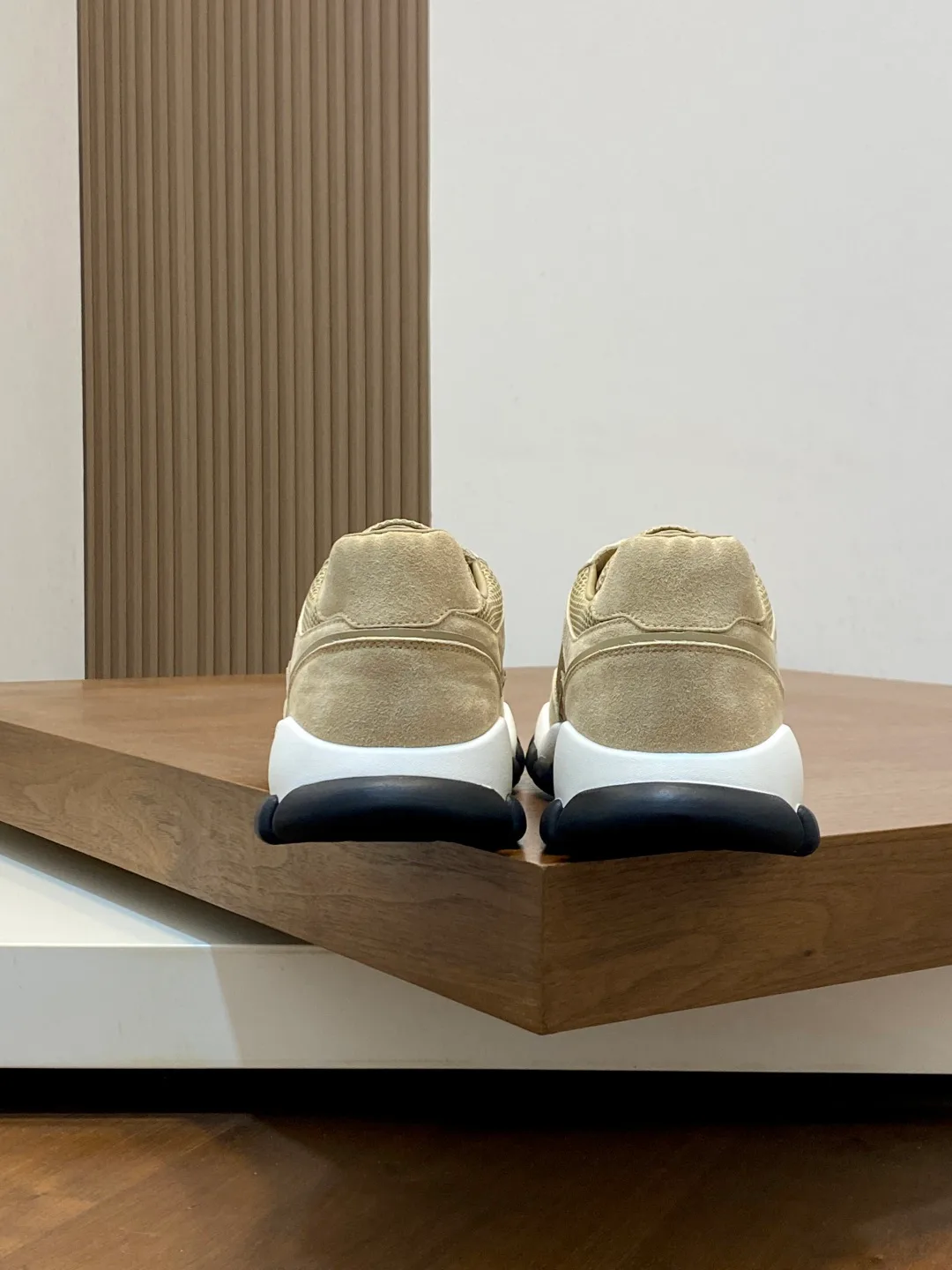Men's Sneakers PRADA 18274611