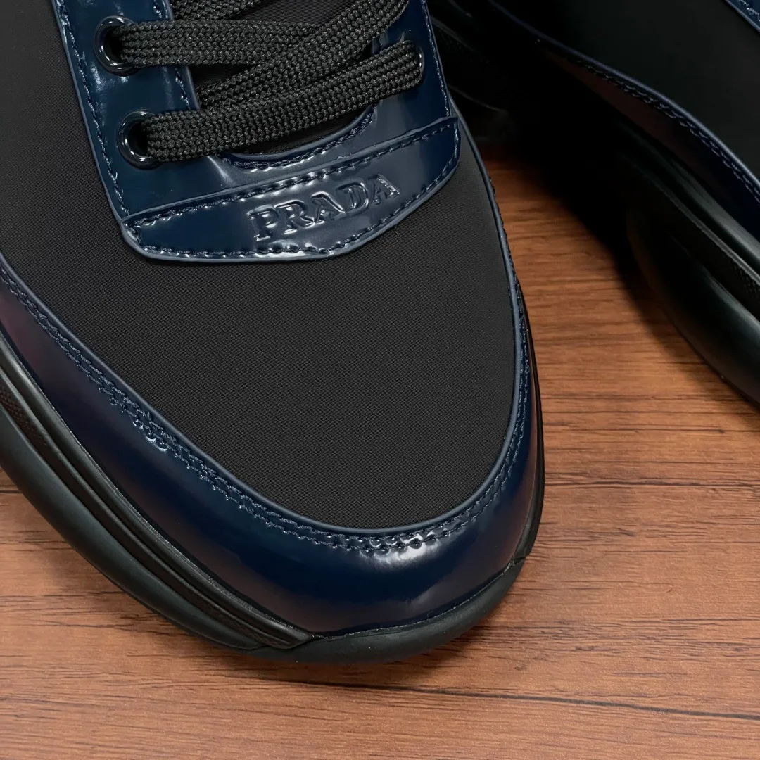 Men's Sneakers PRADA 17971392