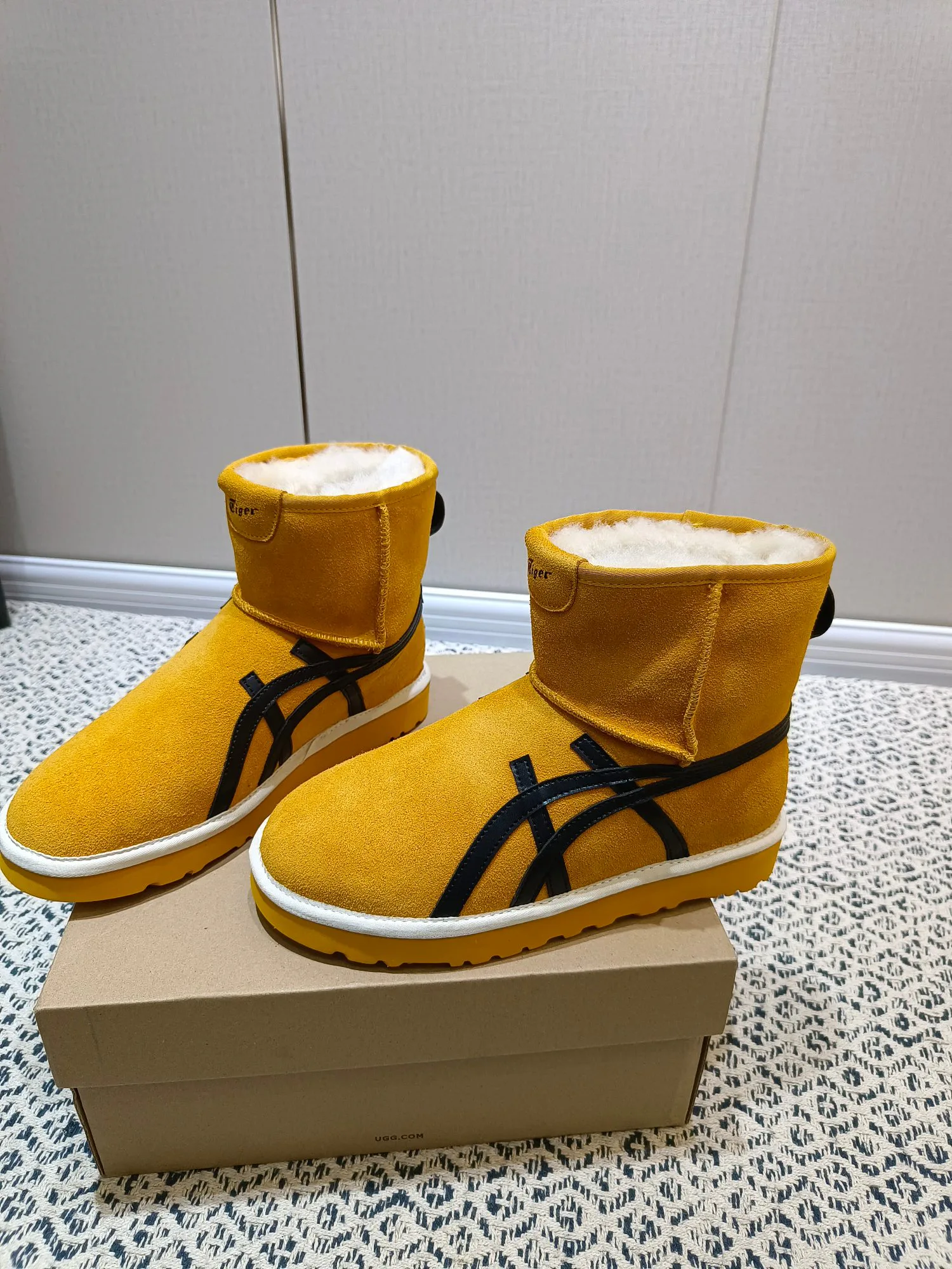 Women's Ugg Boots UGG 17997444