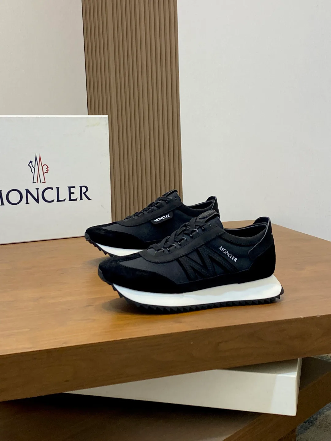 Men's Sneakers MONCLER 18079050
