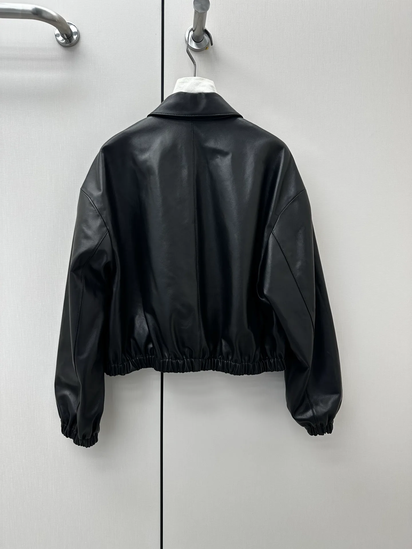Women's Leather Jackets And Sheepskin Coats PRADA 16984556