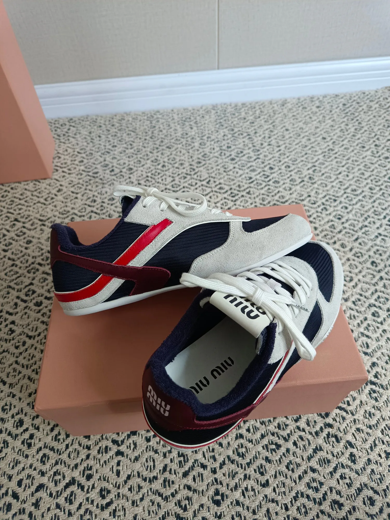 Women's Sneakers MIU MIU 18273958
