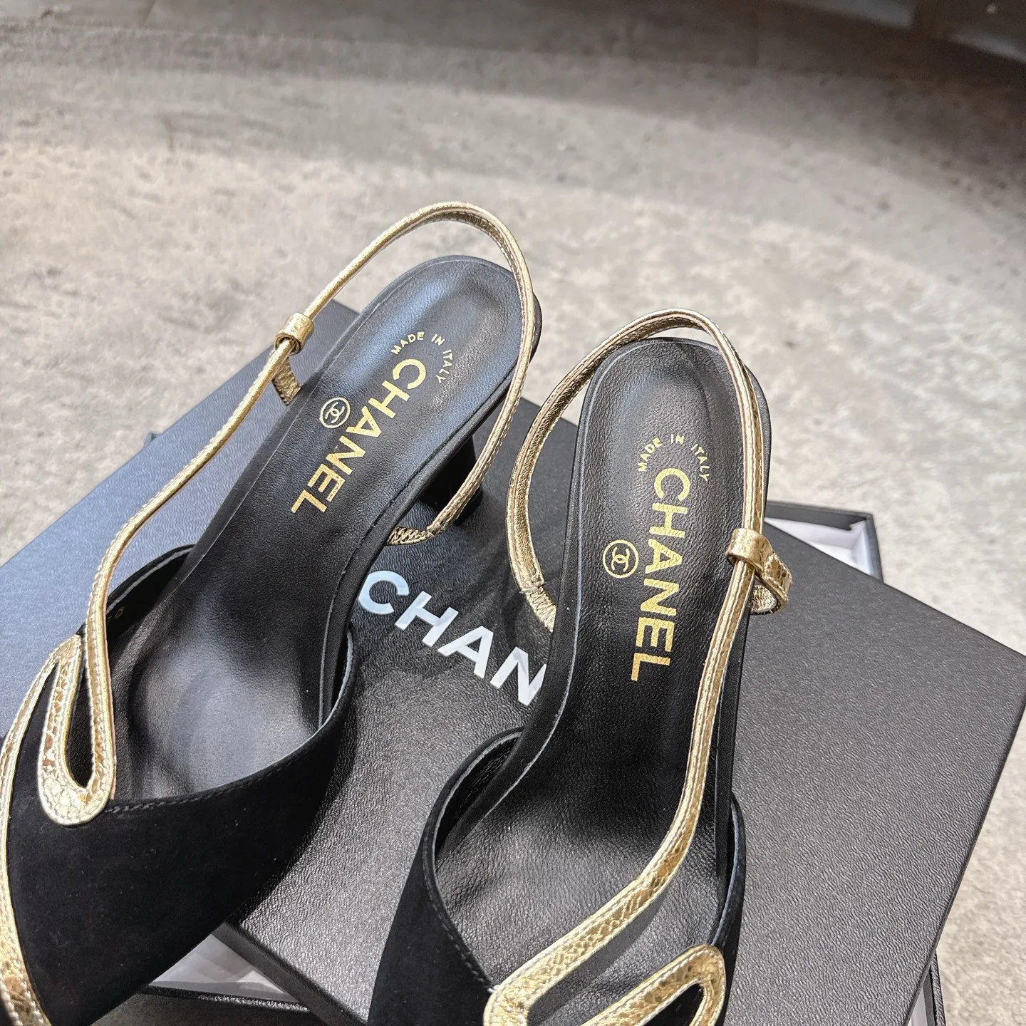 Women's Open-Toe Sandals CHANEL 17844975