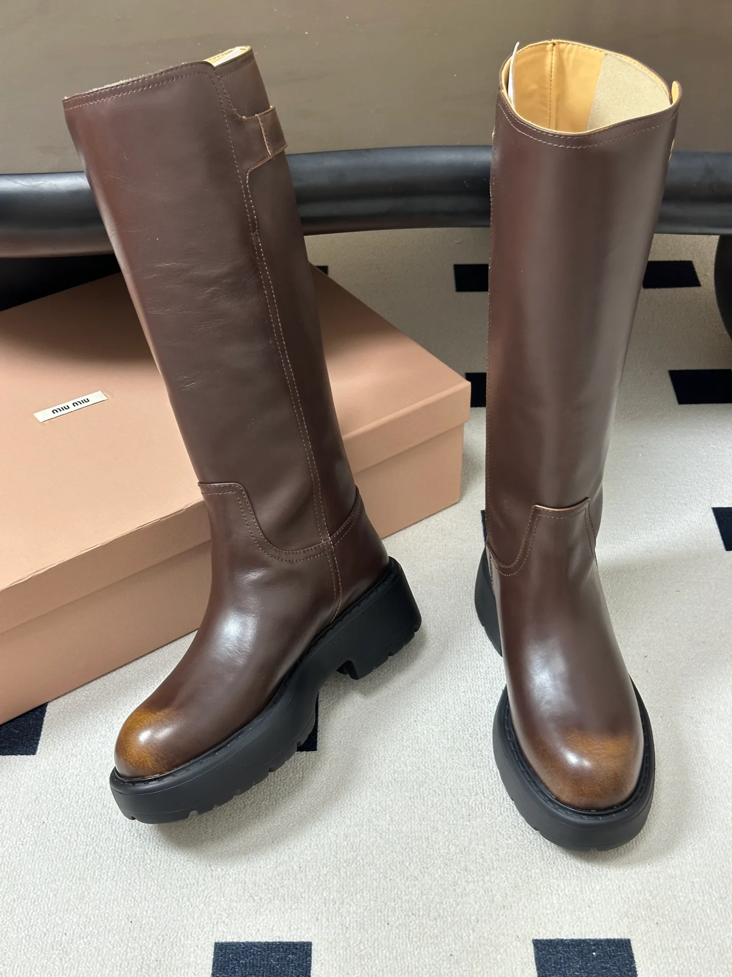 Women's Boots MIU MIU 17830782