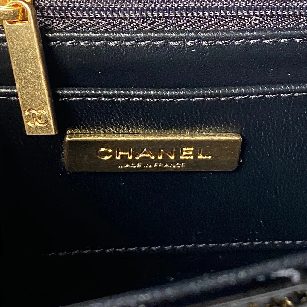 Women's Classic Handbags CHANEL 18207729