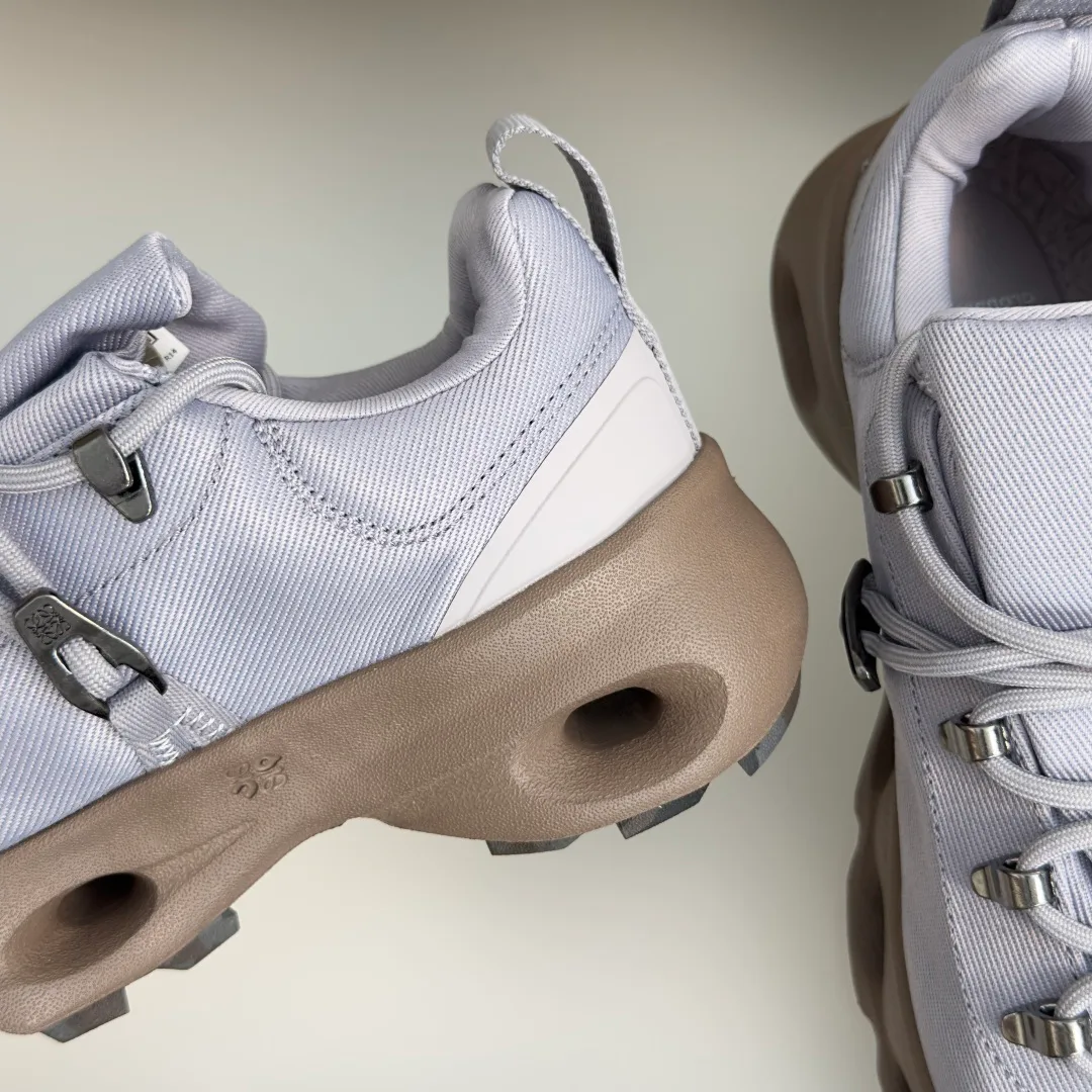 Women's Sneakers LOEWE 18339174